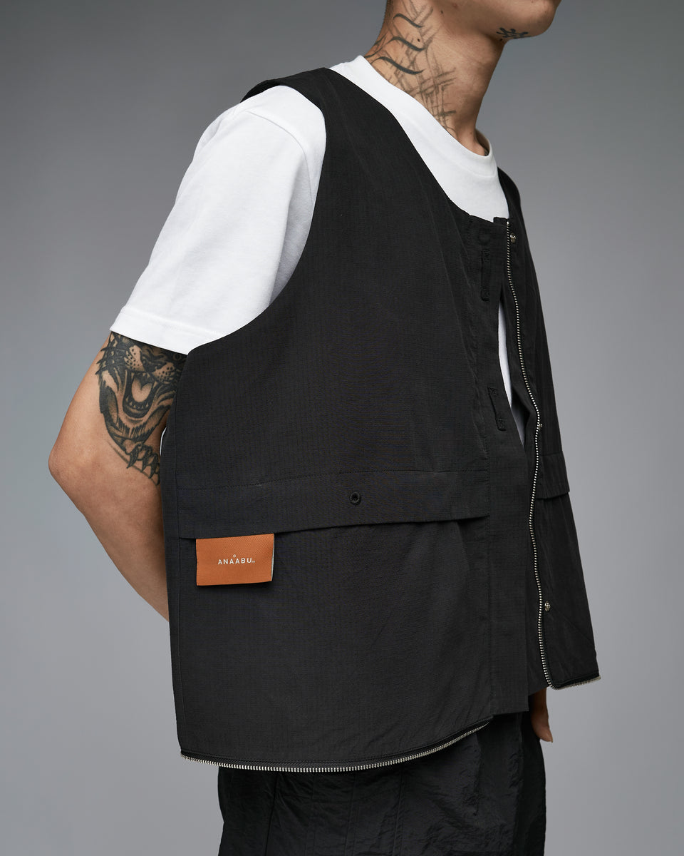 Unisex: The Utility Vest Tote (Black) – ANAABU.CO