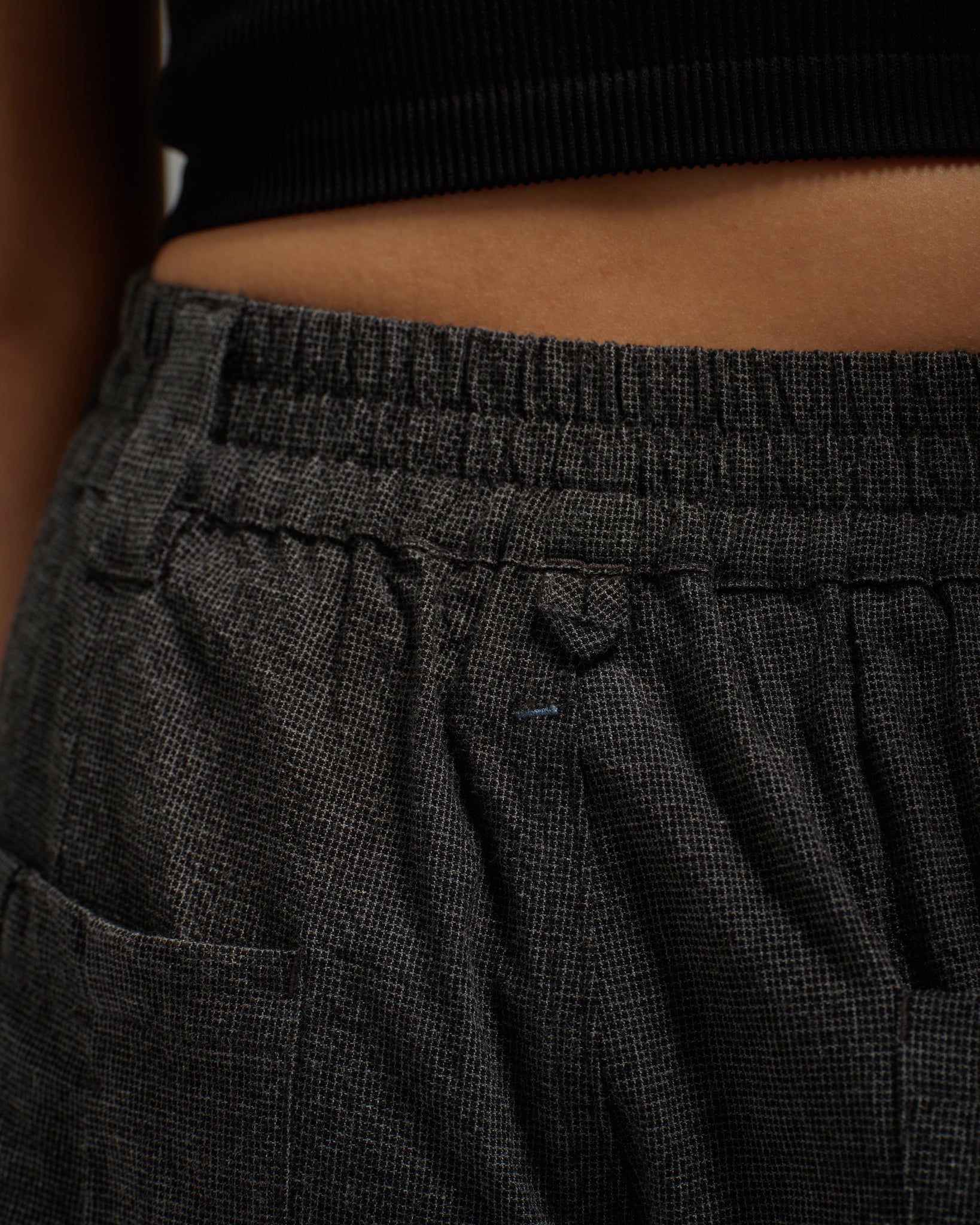 Unisex: Horseshoe Pants (Black)