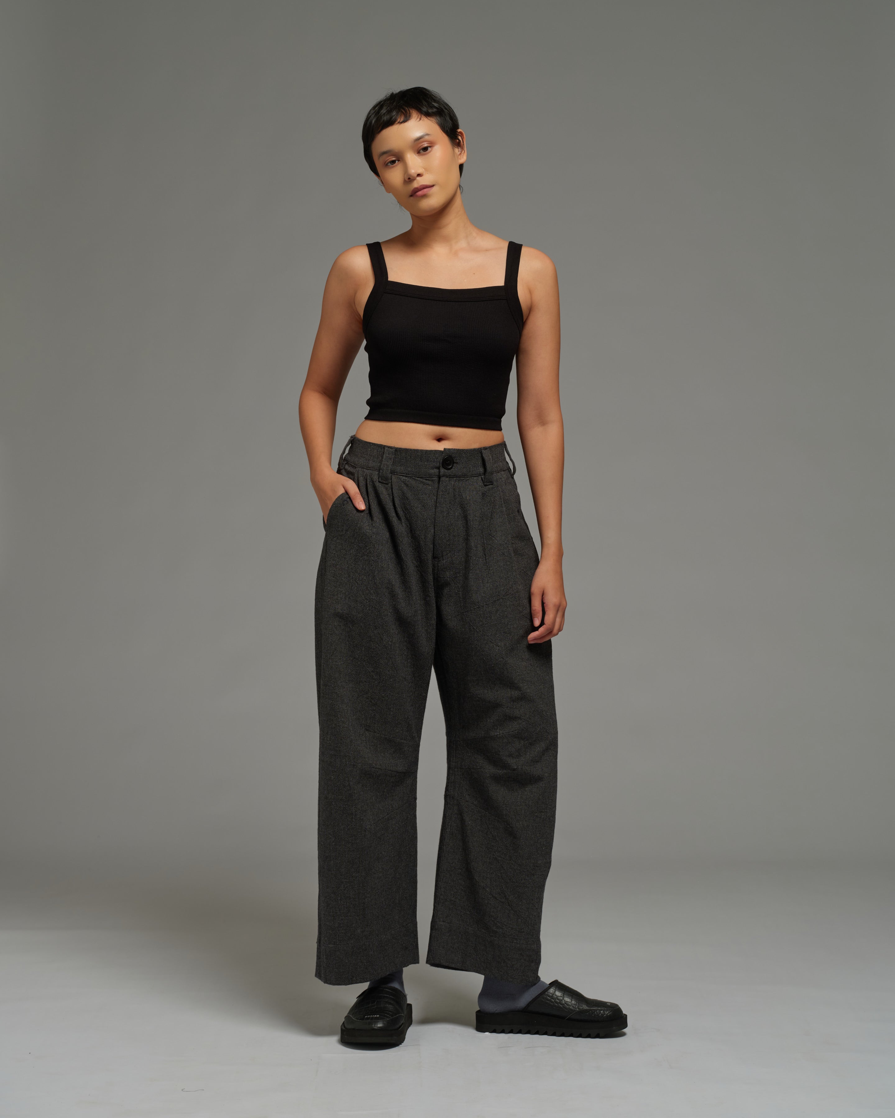 Unisex: Horseshoe Pants (Black)
