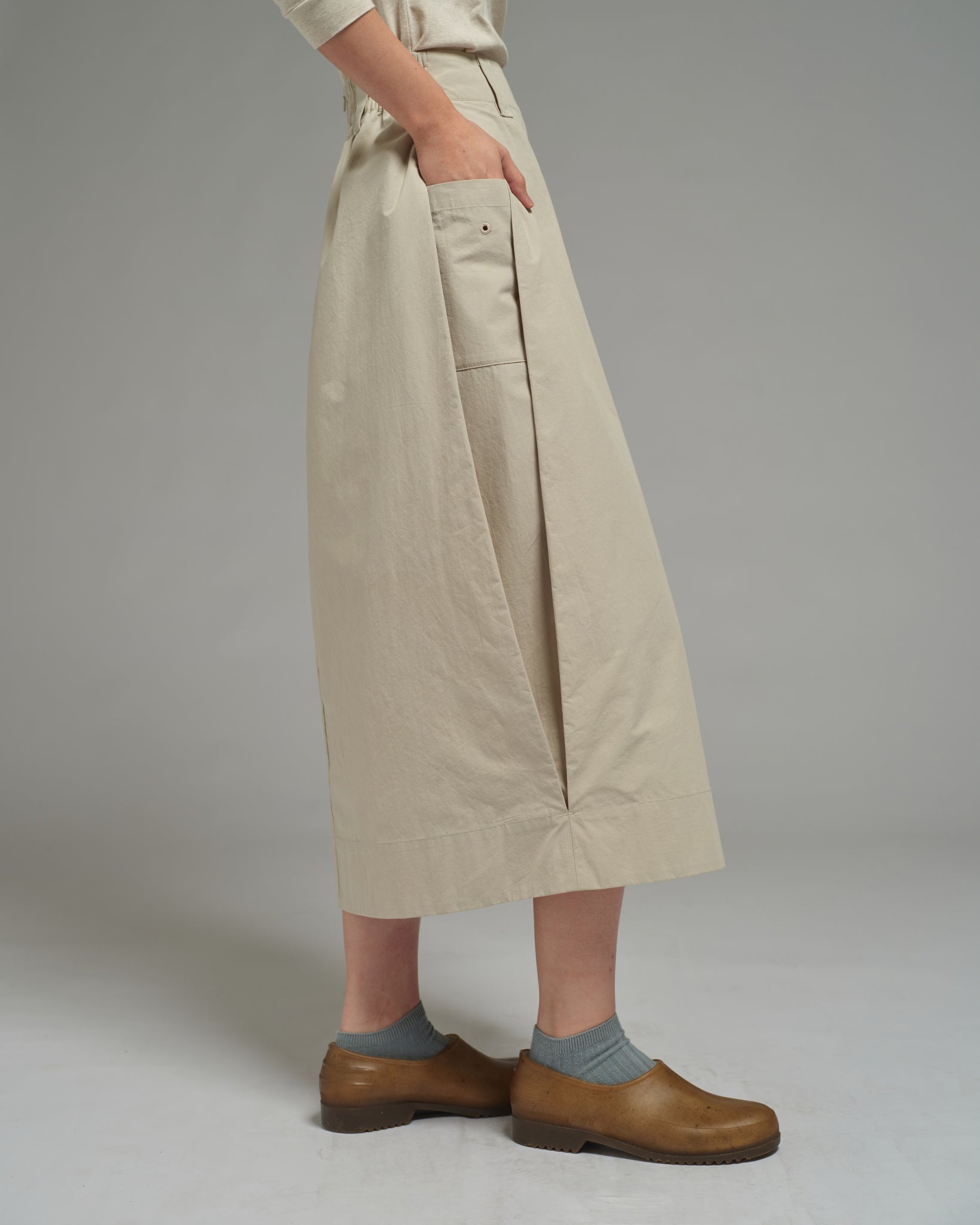 Women: Side Pleated Skirt (Beige)