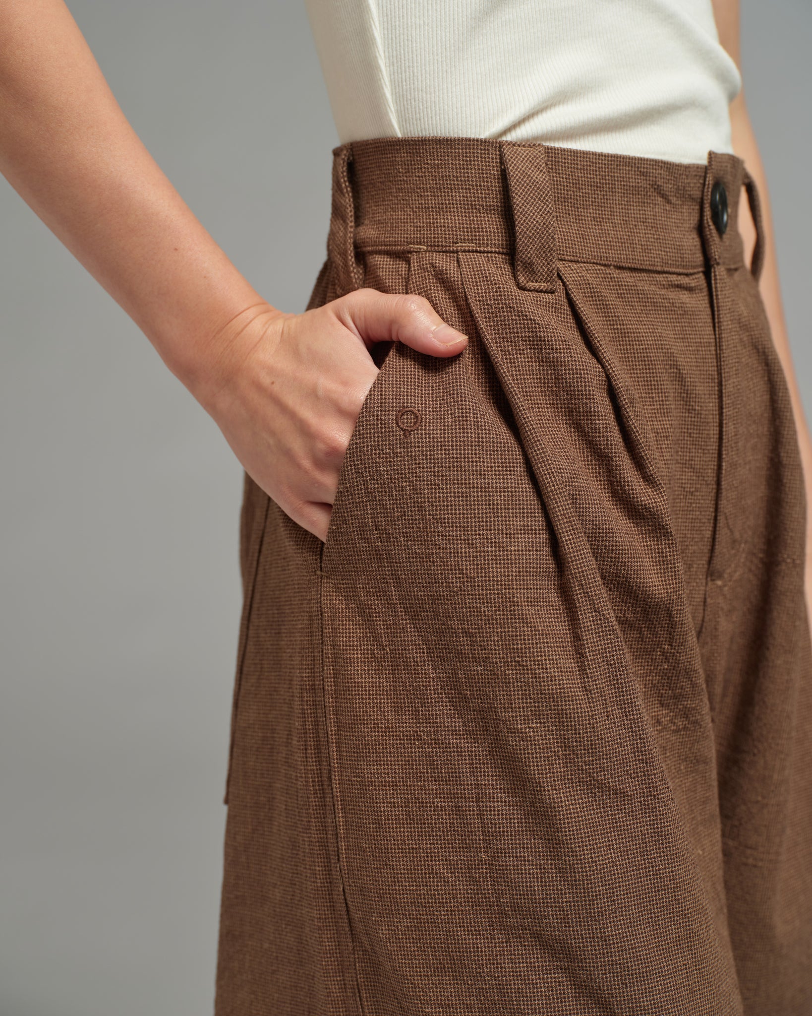 Unisex: Horseshoe Pants (Brown)