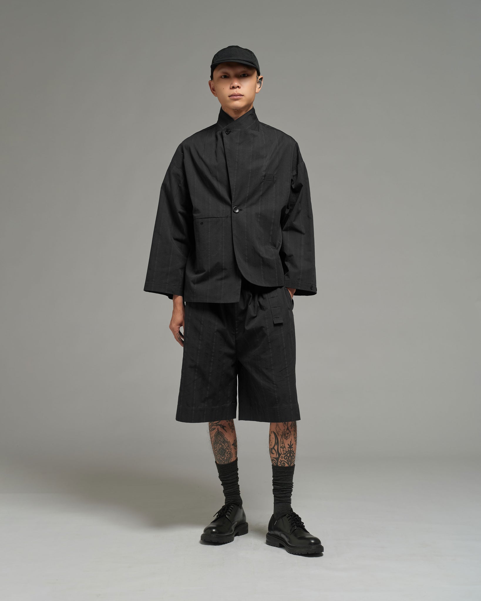 Unisex: Office Short Pants (Black)