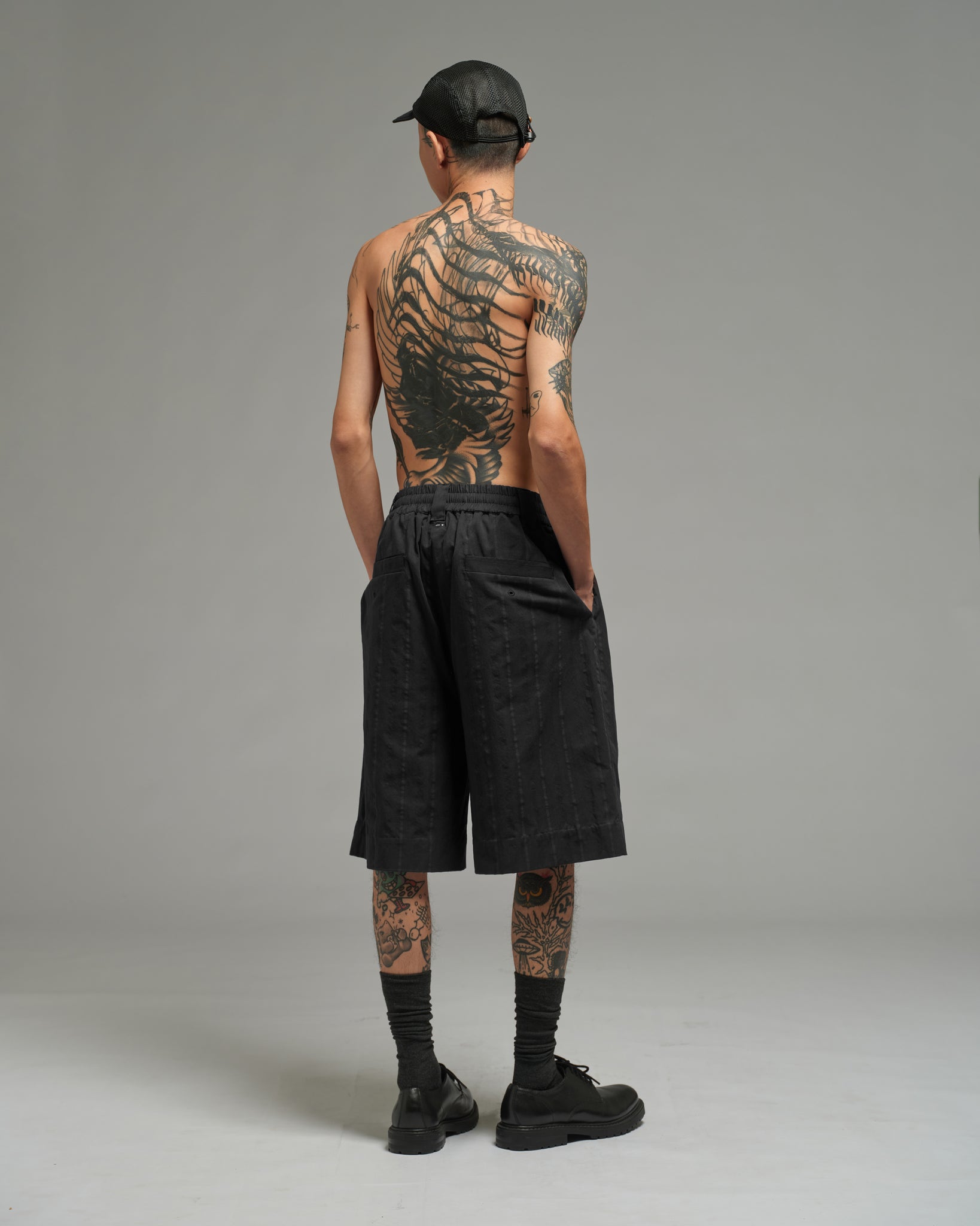 Unisex: Office Short Pants (Black)