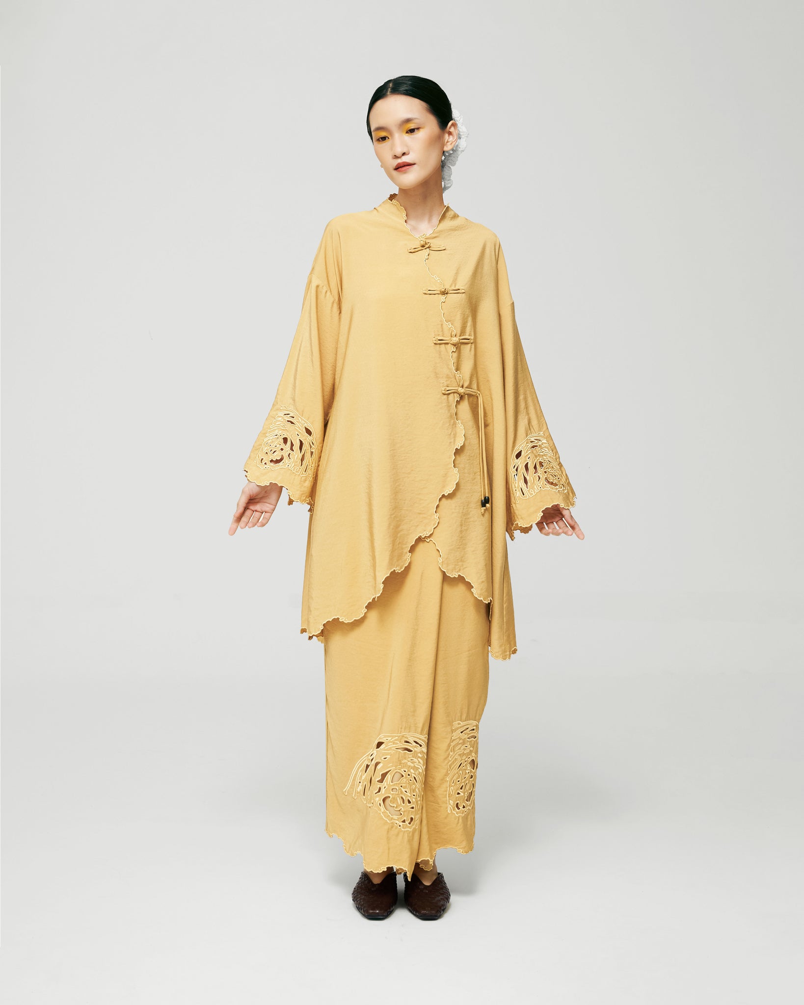 Women: Kirai Kebarung Set (Roti Jala) – ANAABU.CO