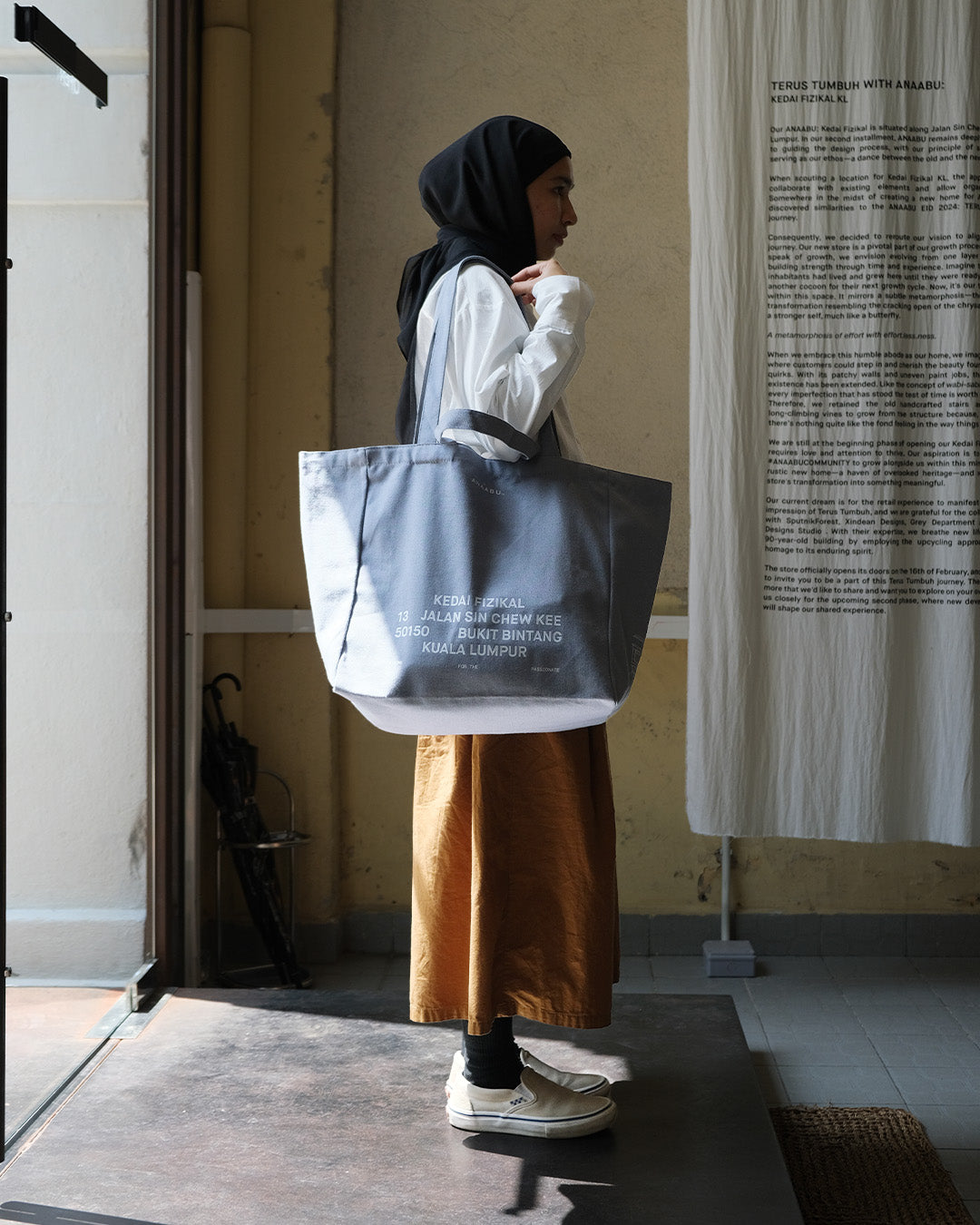 KEDAI FIZIKAL DUSTY BLUE TOTE KL