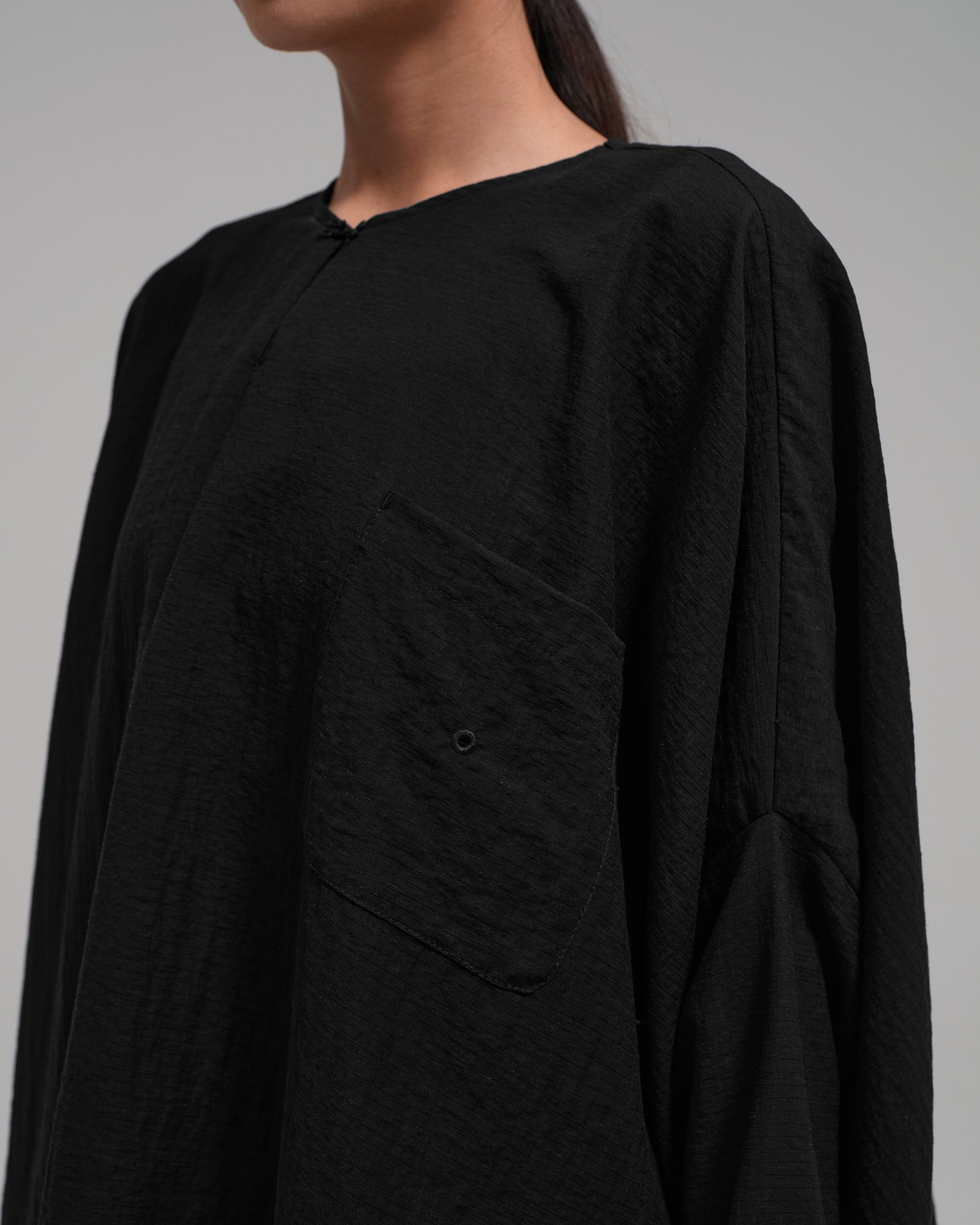 Unisex: The Batwing Top (Black)