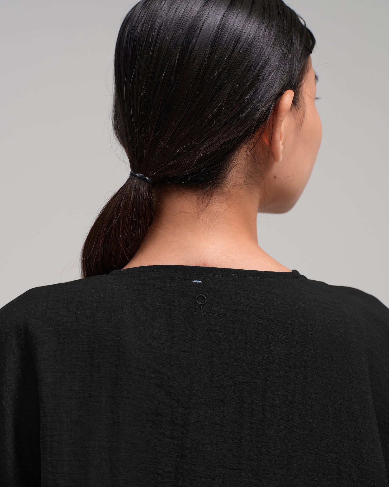 Unisex: The Batwing Top (Black)