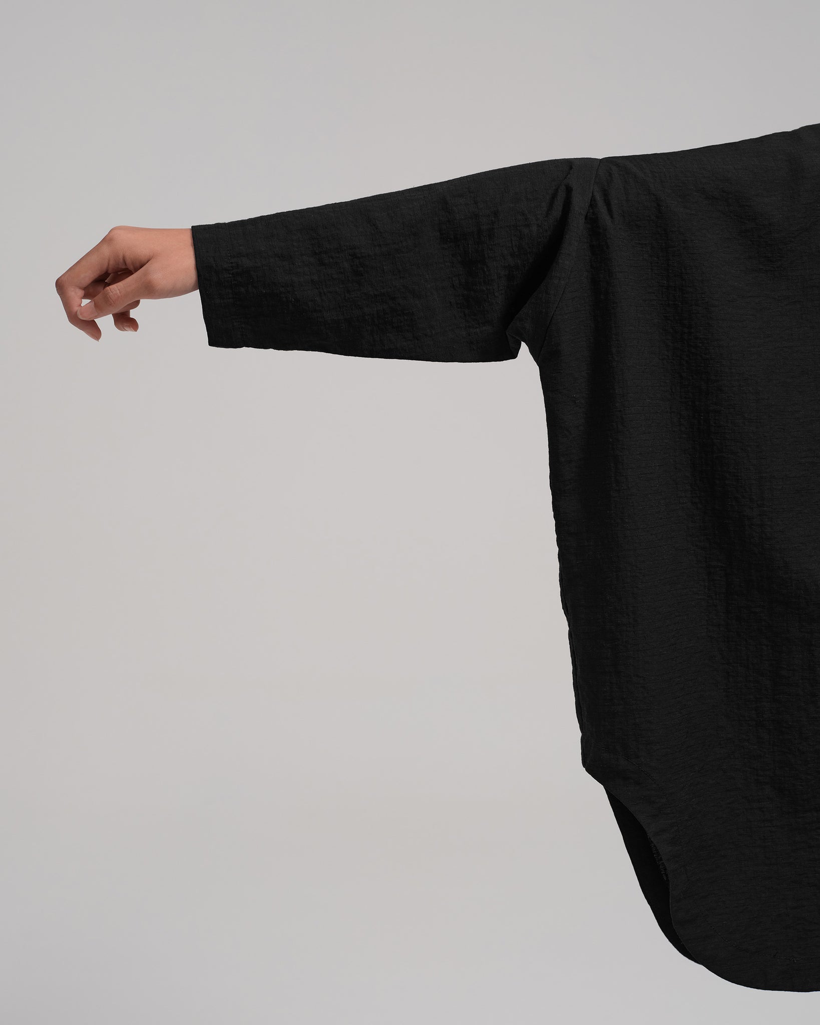 Unisex: The Batwing Top (Black)