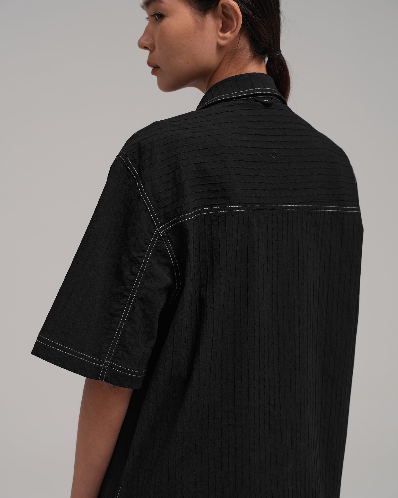 Unisex: The Shirt (Black)