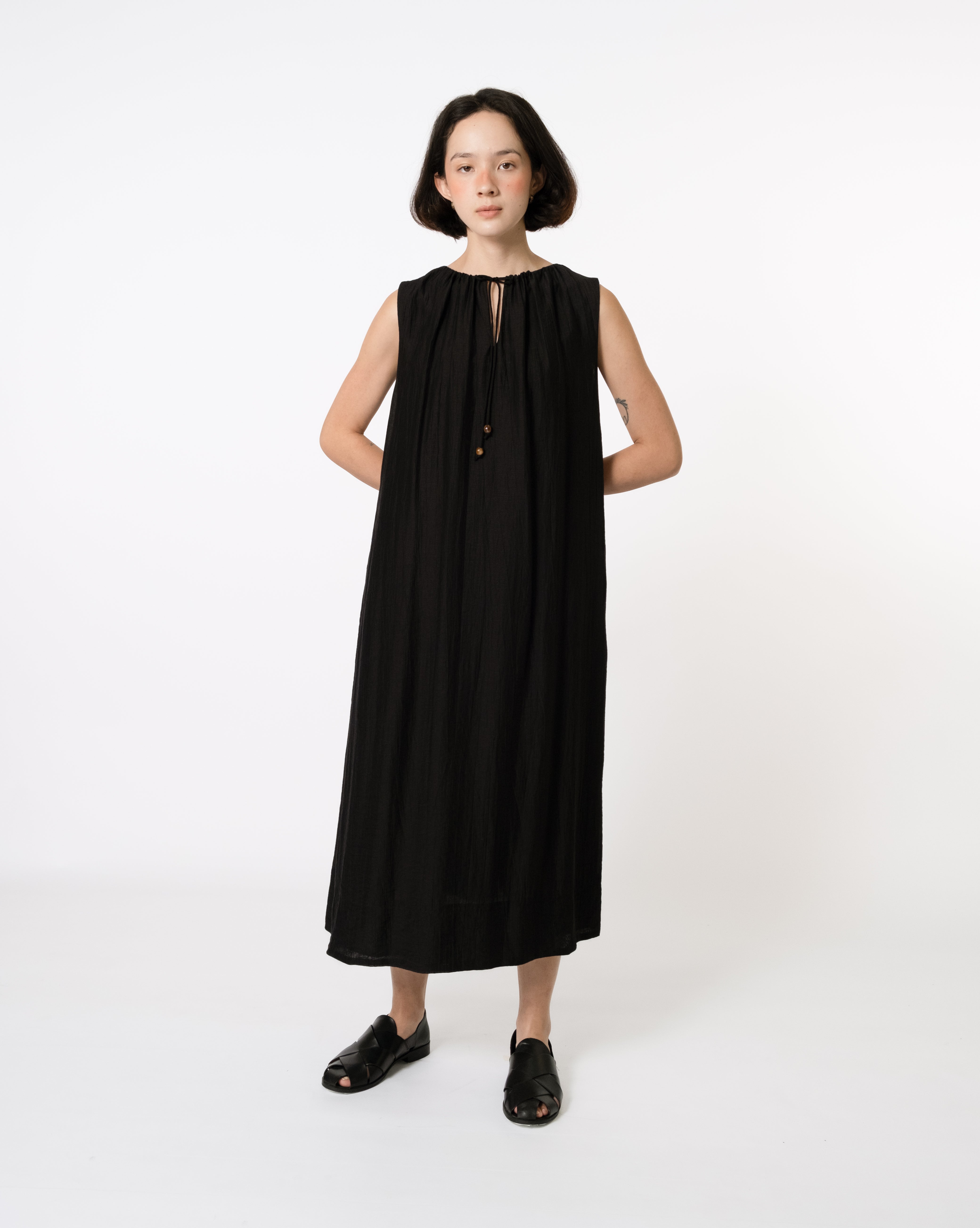 Women: Journey Loose Dress (Black)