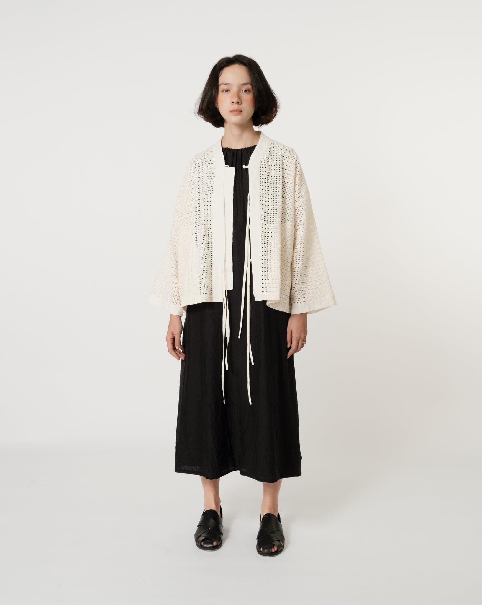 Unisex: Memory Knot Outer (Grid Eyelet)