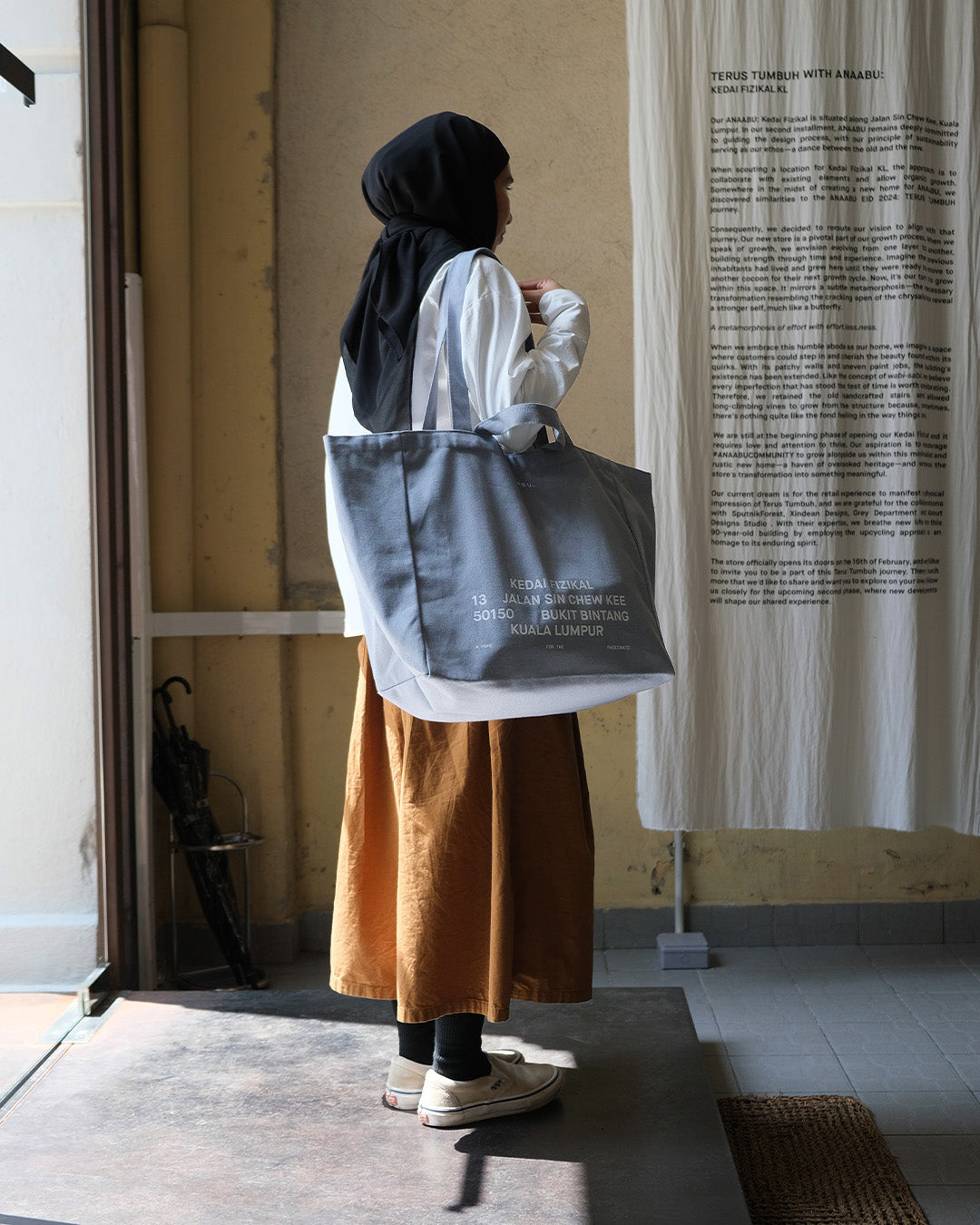 KEDAI FIZIKAL DUSTY BLUE TOTE KL