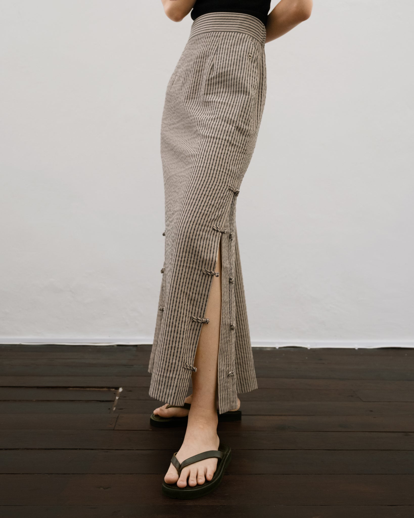 Women: Tiān Pencil Skirt (Blue Stripe)