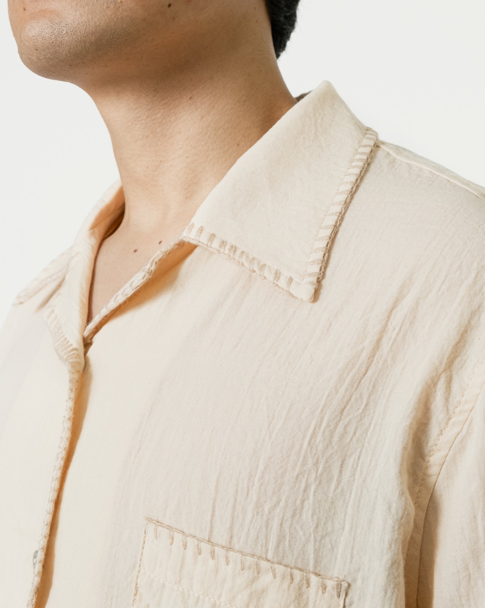 Unisex: Present Blanket Shirt (Beige)