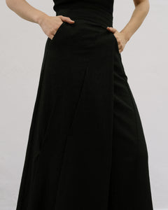 Women: Tàiyáng Pleated Skirt (Black)