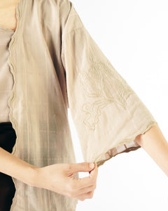 Women: Mekar Loose Kebaya (Warm Sand)