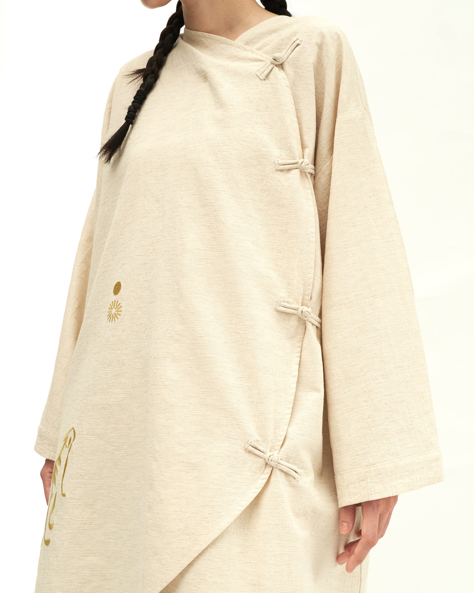 Women: Yuè Kebarung Top (Sand)