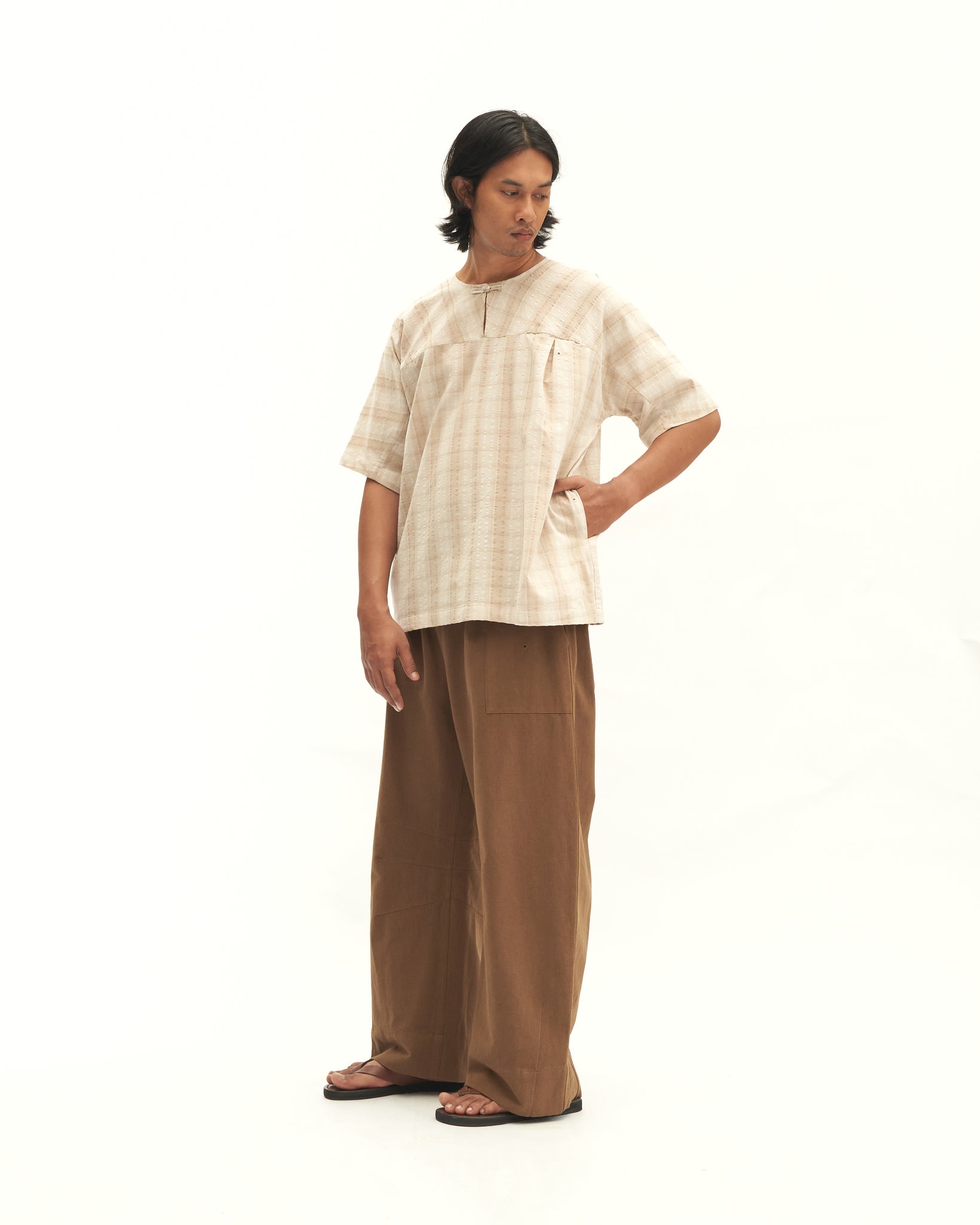 Men: Kongsi Horseshoe Pants (Dark Brown)