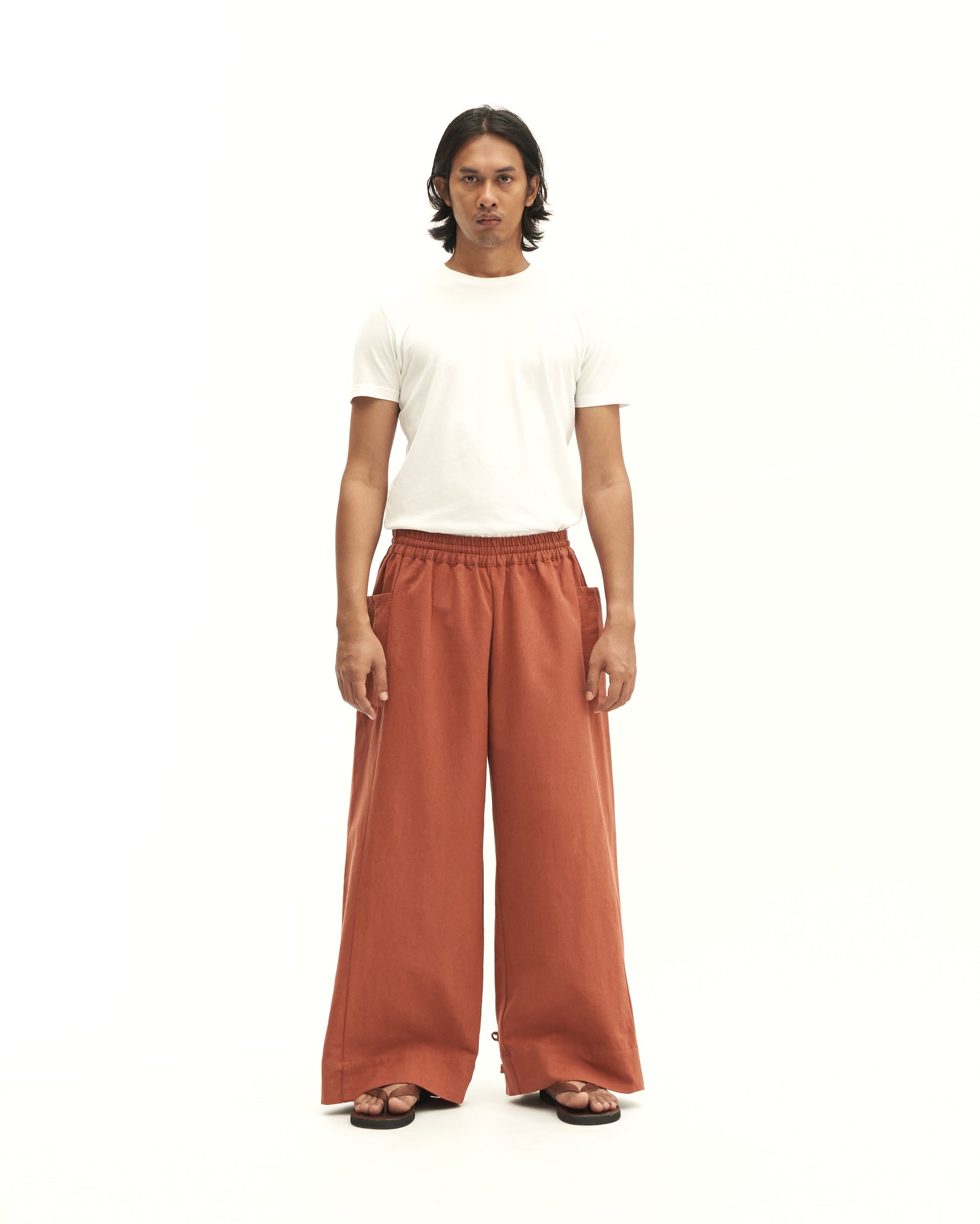 Men: Galah Wide Pants (Brick)