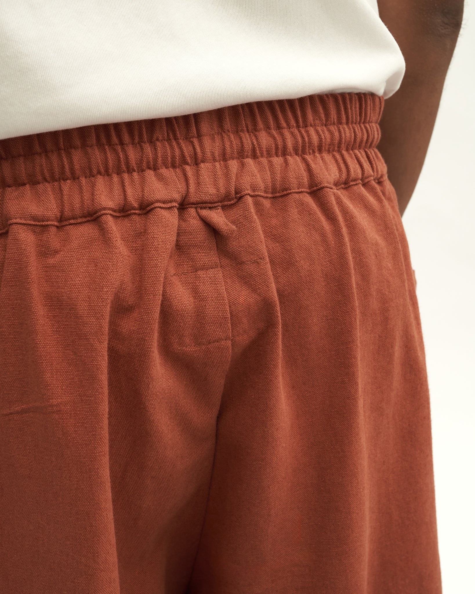 Men: Galah Wide Pants (Brick)