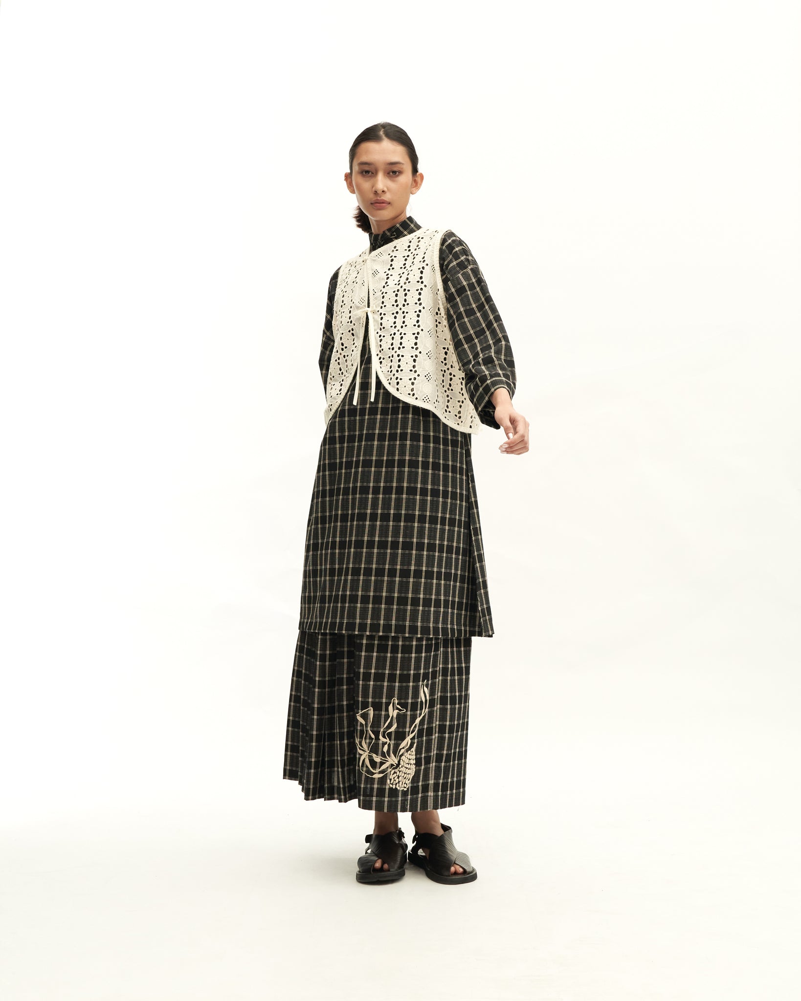 Women: Rasa Pleated Skirt (Black Checks)
