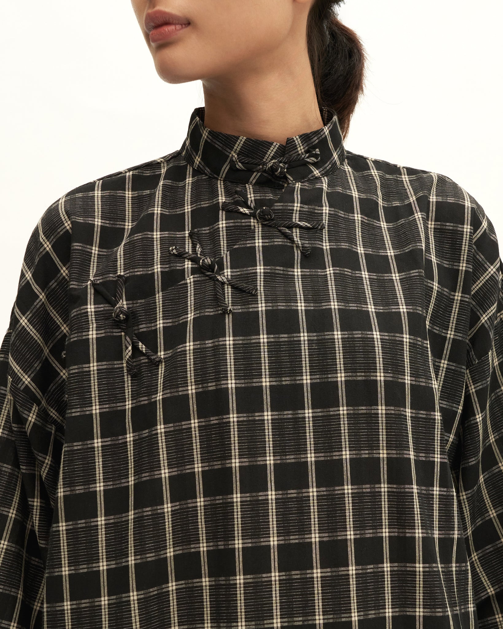Women: Rasa Loose Kurung Top (Black Checks)