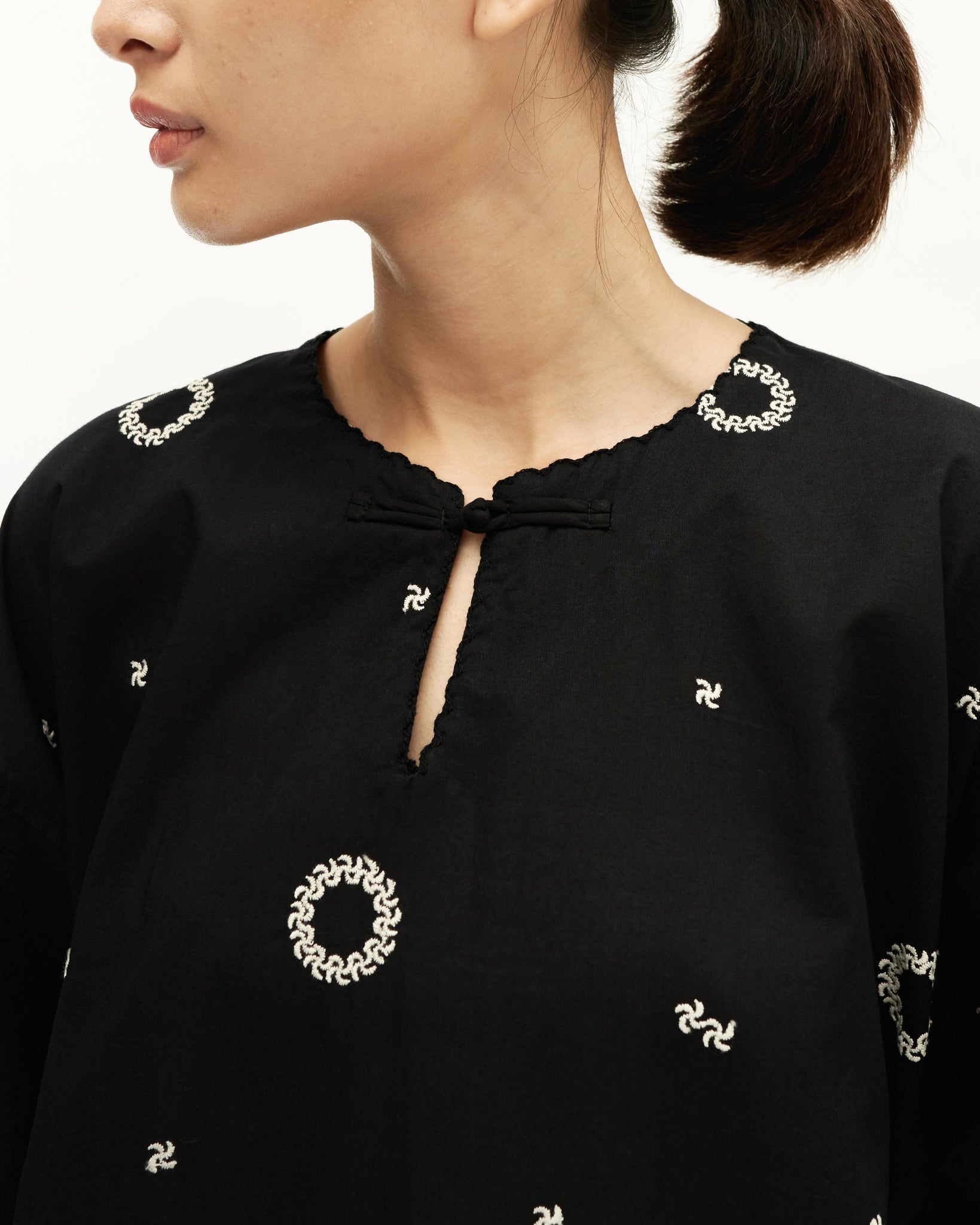 Women: Suria Kedah Top (Black Embroidered)
