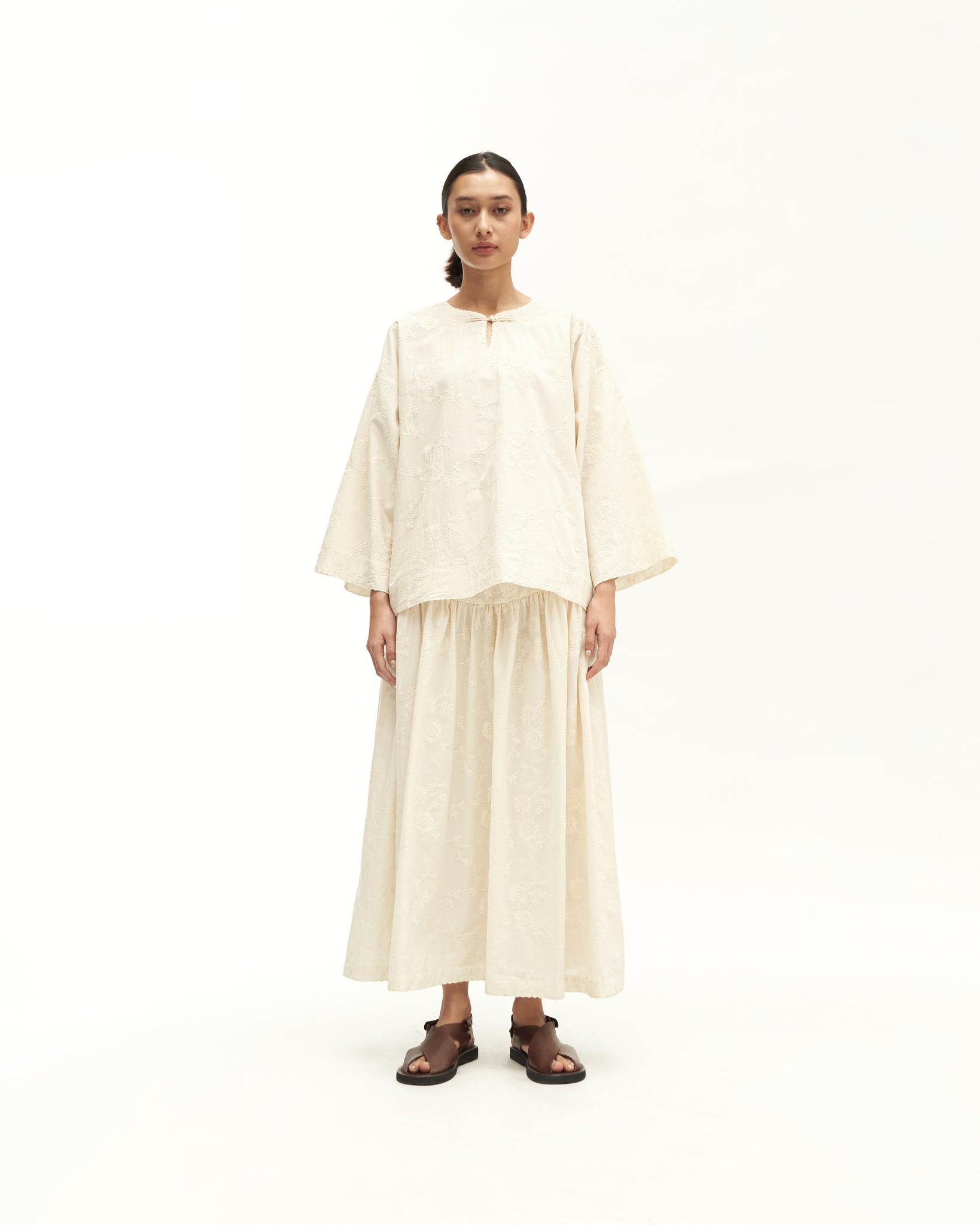 Women: Suria Kedah Top (White Embroidered)