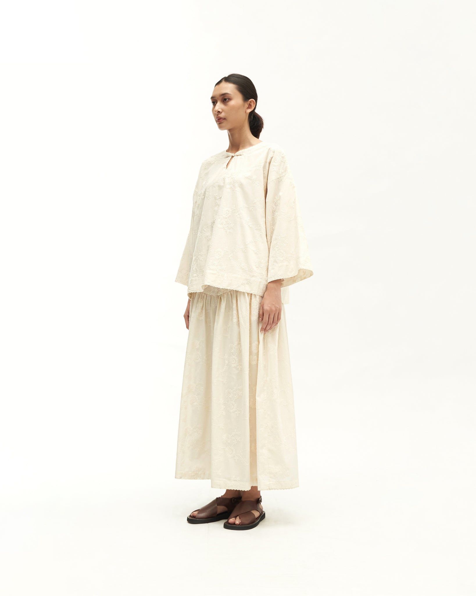 Women: Suria Kedah Top (White Embroidered)
