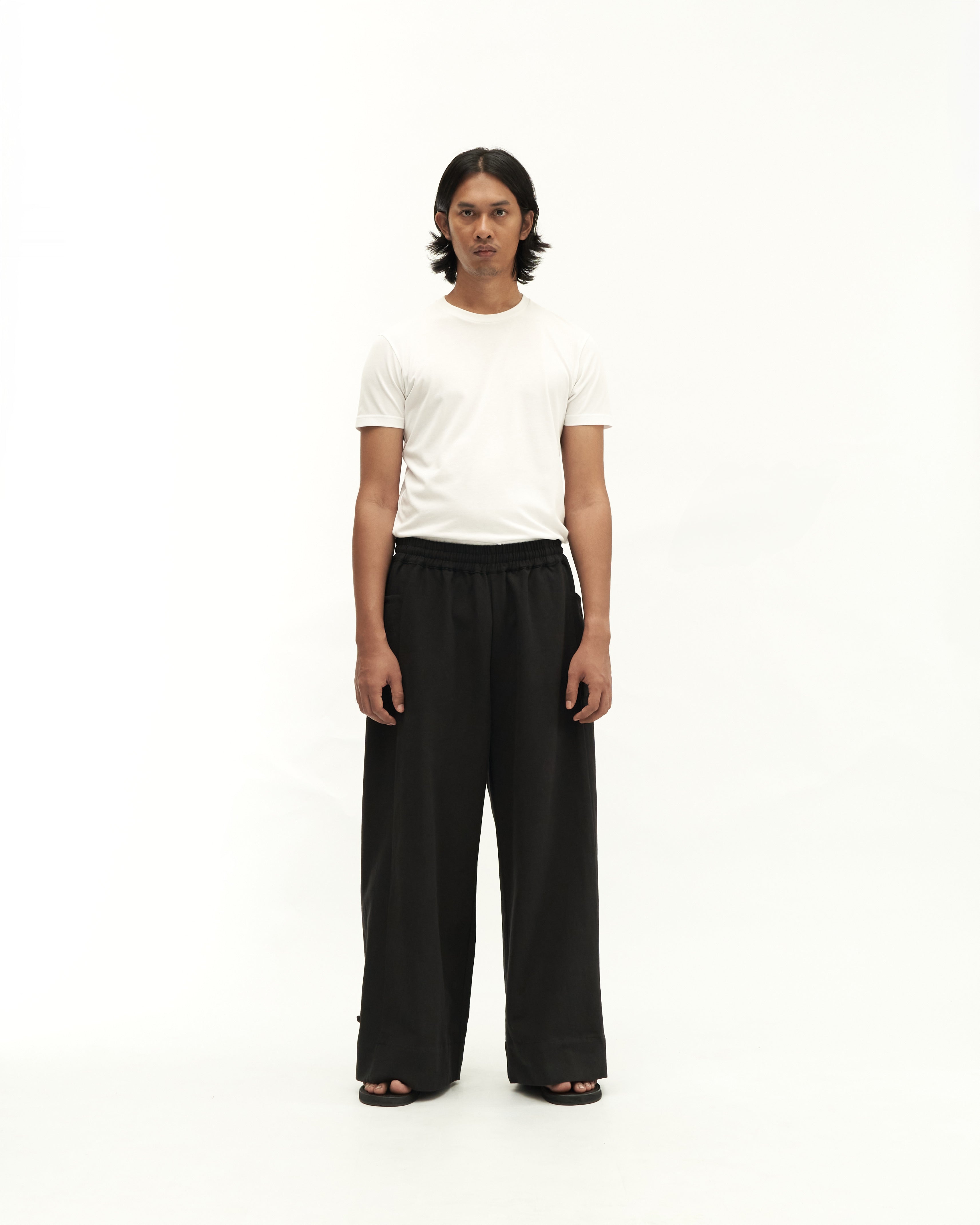 Men: Galah Wide Pants (Black)