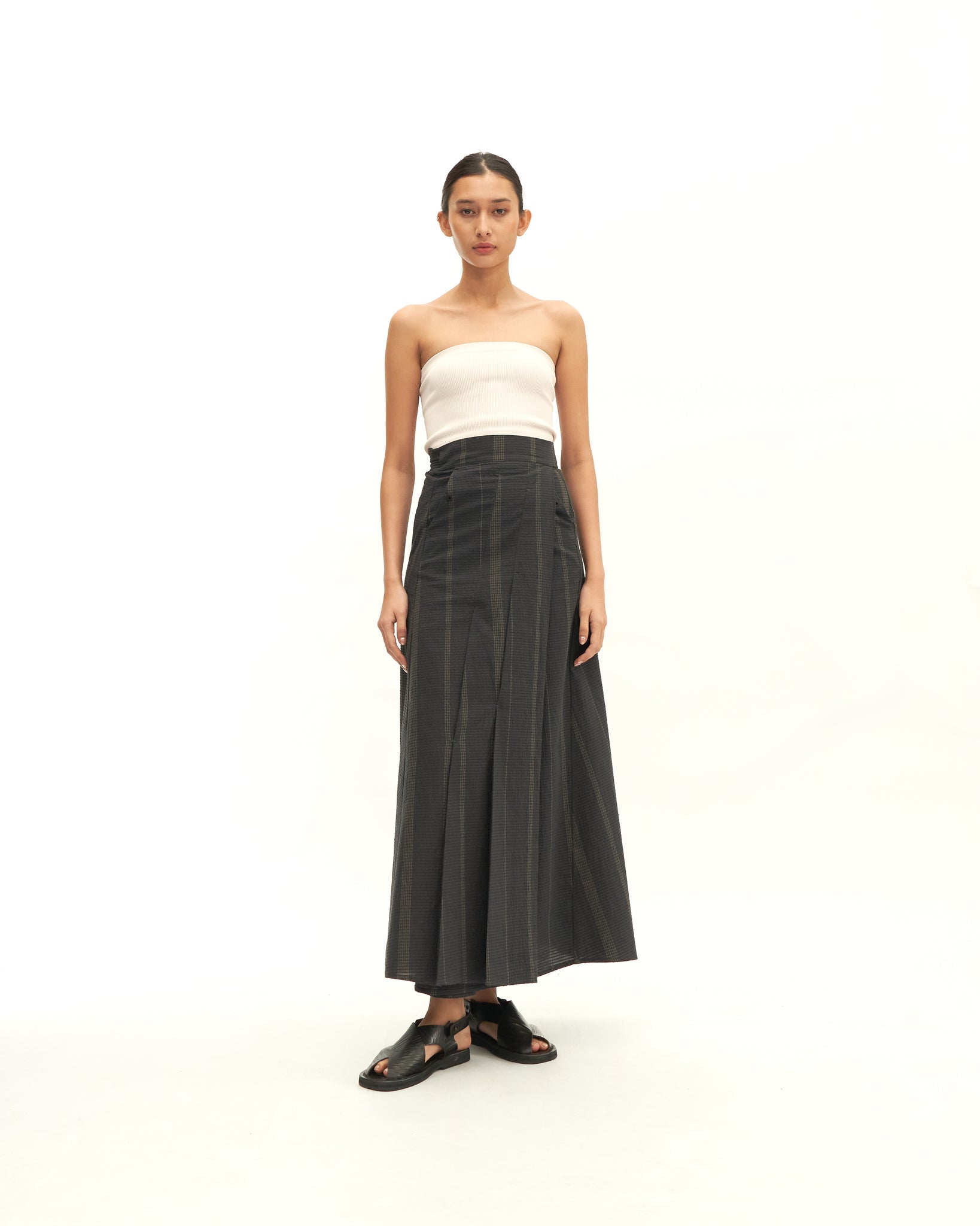 Women: Tàiyáng Pleated Skirt (Dark Blue)