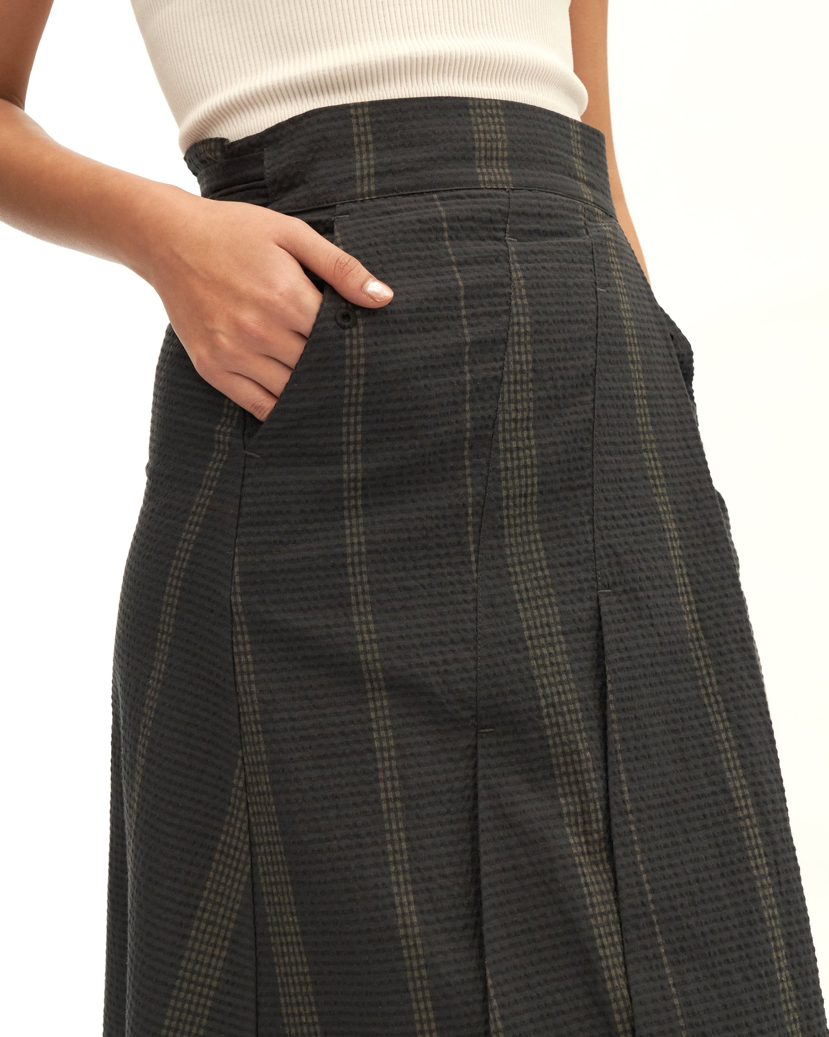 Women: Tàiyáng Pleated Skirt (Dark Blue)