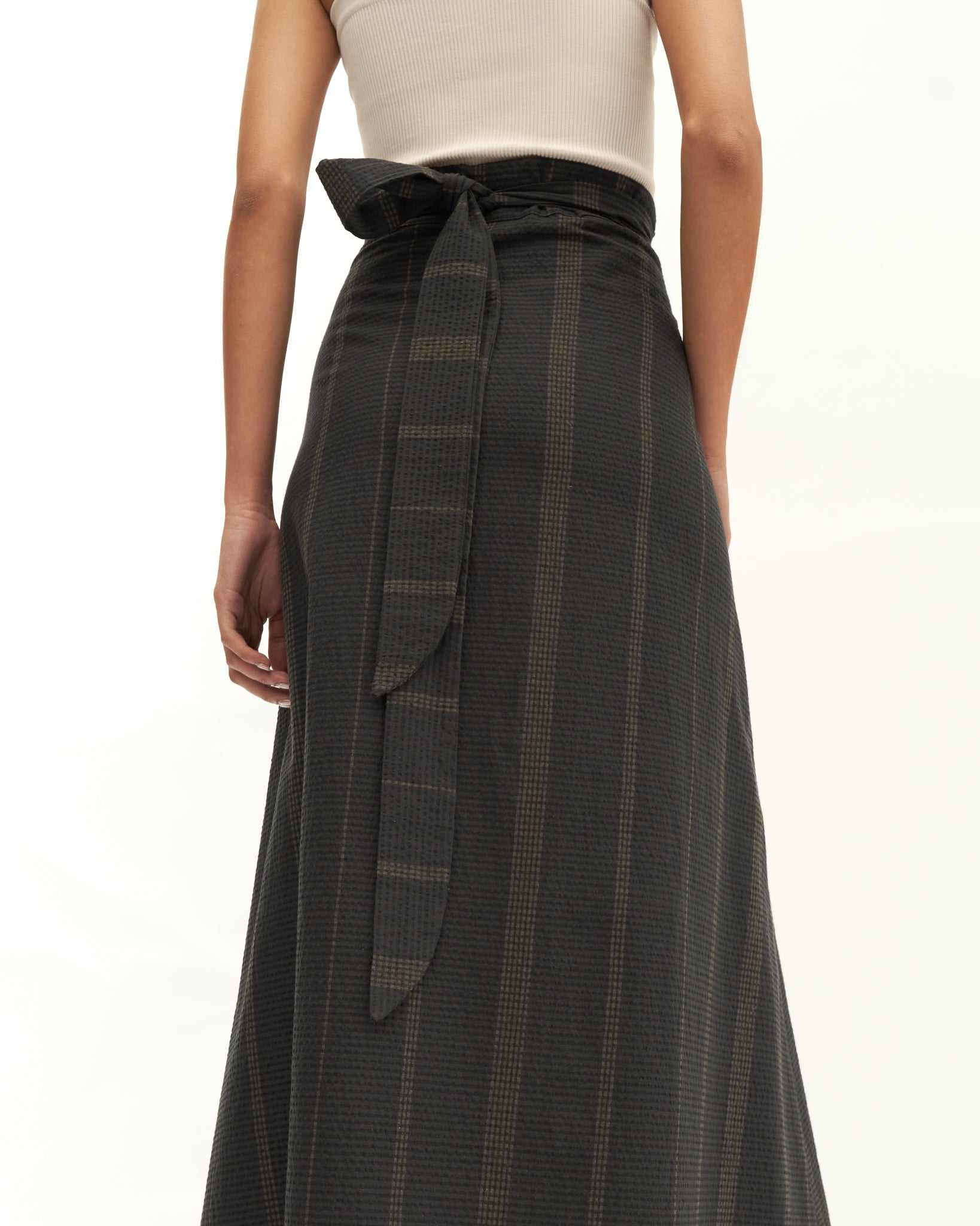 Women: Tàiyáng Pleated Skirt (Dark Blue)