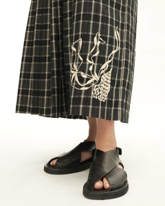 Women: Rasa Pleated Skirt (Black Checks)