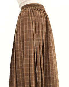 Women: Rasa Pleated Skirt (Brown Checks)