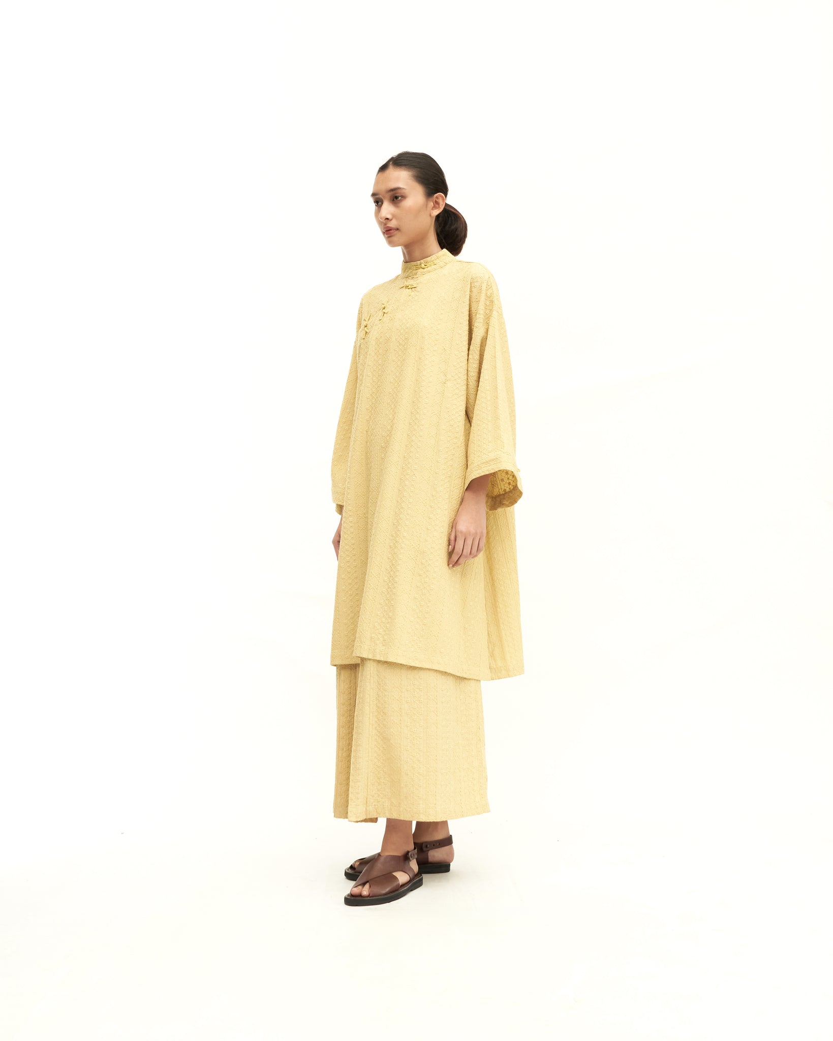 Women: Rasa Loose Kurung Top (Chartreuse)