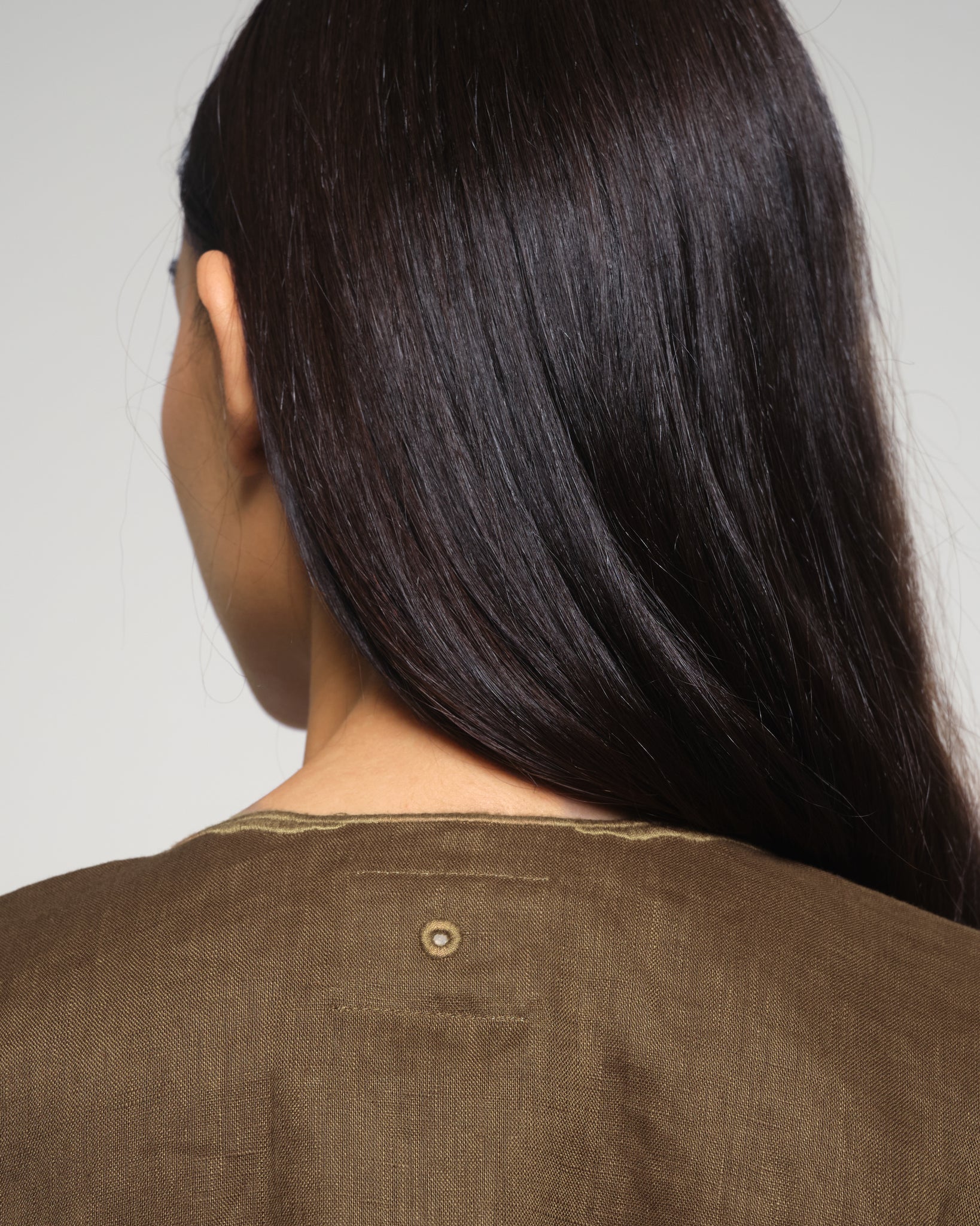 Women: Mekar Linen Loose Kebaya (Sienna Brown)