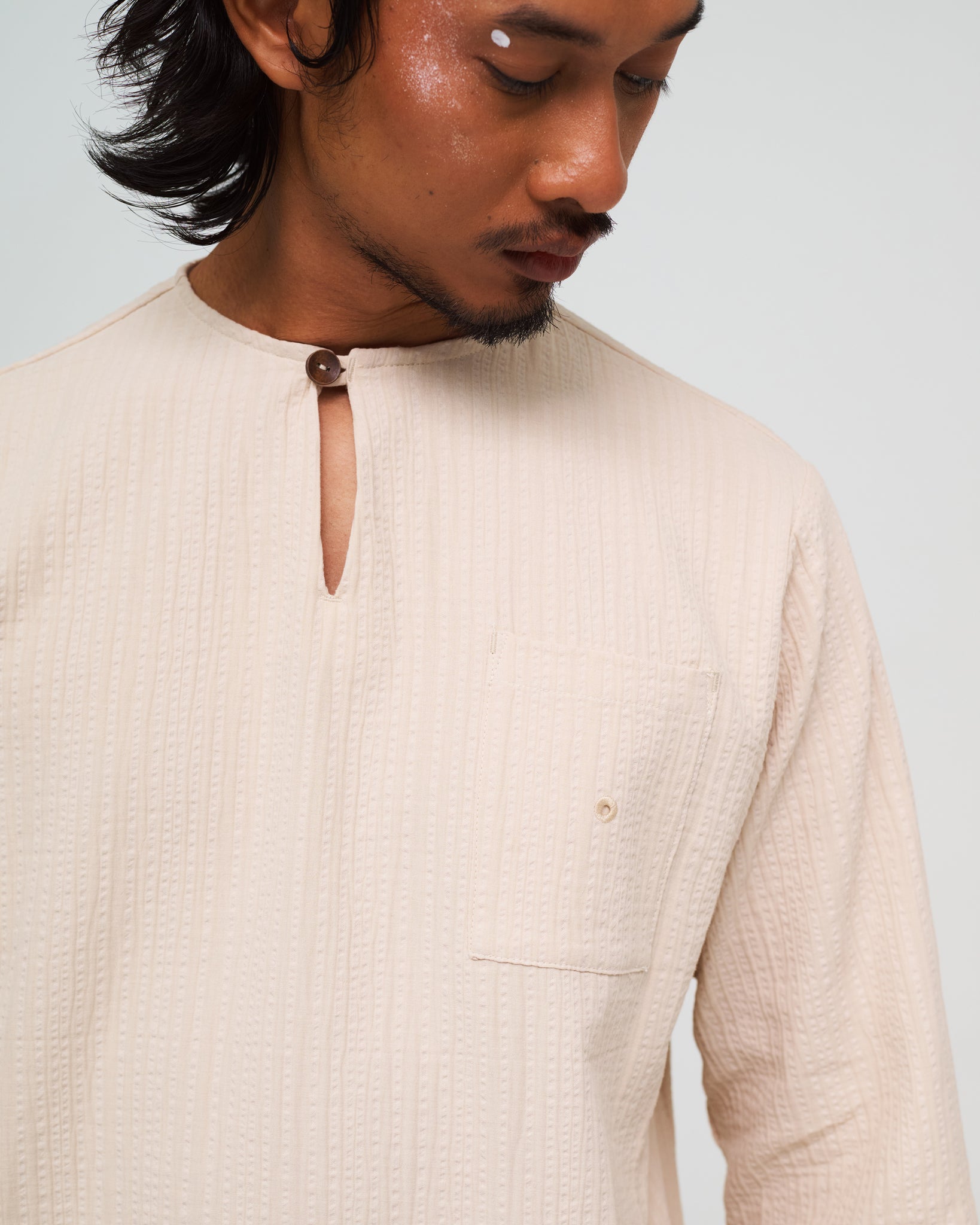 Men: Roti Canai Keyhole Top (Tepung) – ANAABU.CO