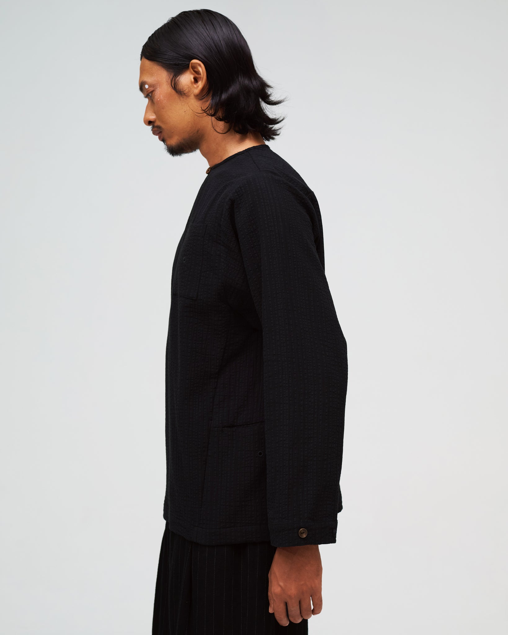 Men: Roti Canai Keyhole Top (Hitam) – ANAABU.CO