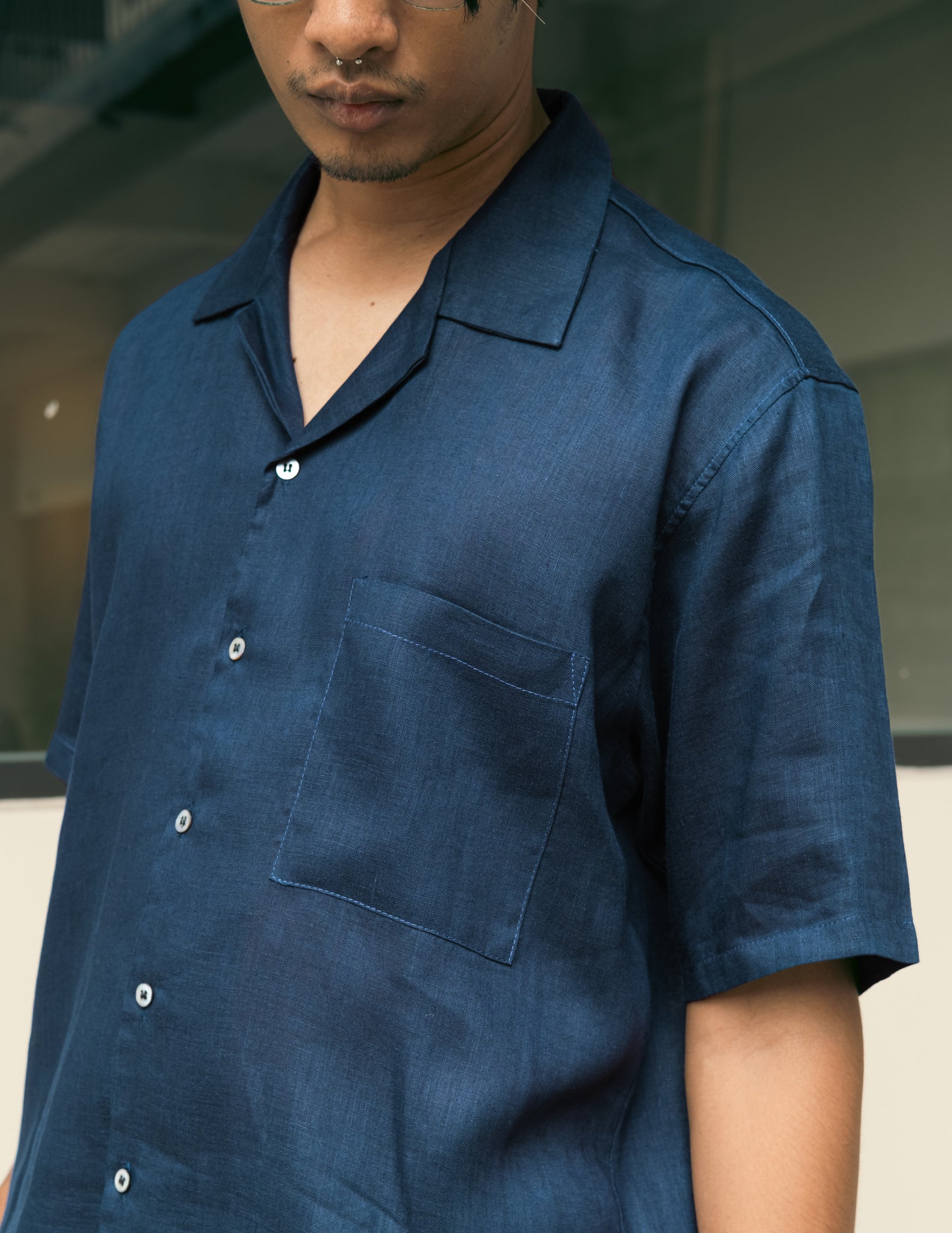 Unisex: The Linen Shirt  (Navy)