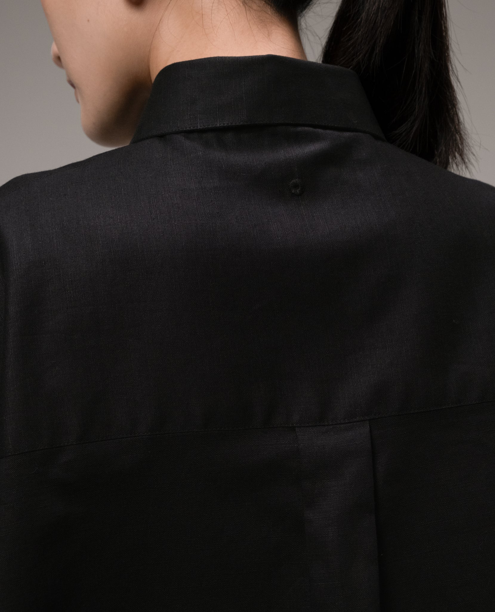 Womens: The Oversized Linen Shirt (Black)