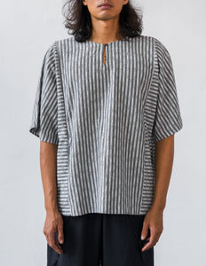 Unisex: The Nyawo Keyhole Top (Stripe Black)