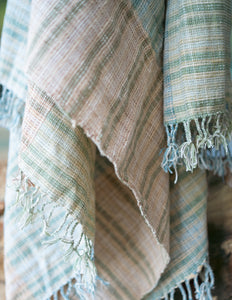 The Natural Dyed Throw (Multicolors)
