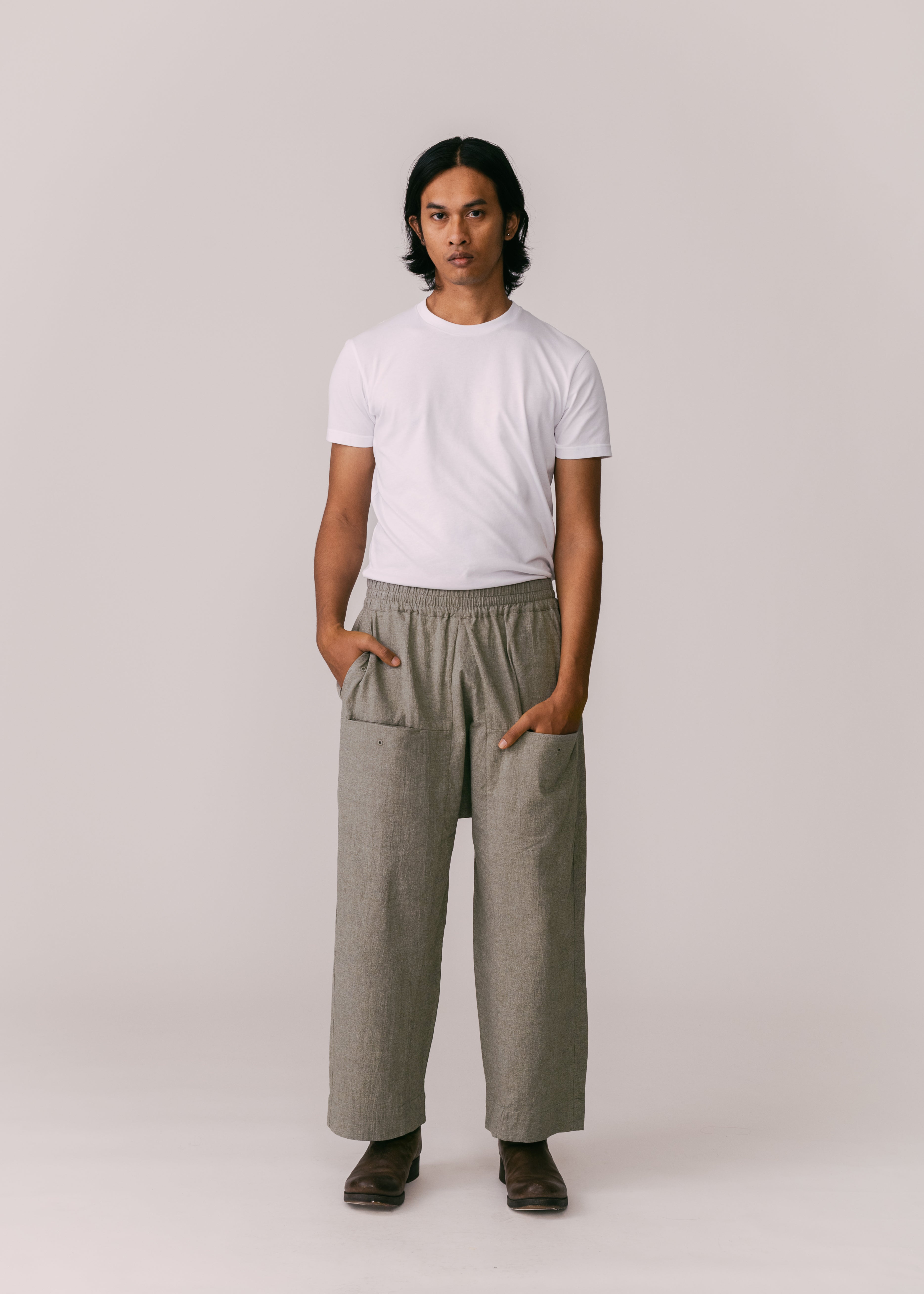 Unisex: Tahan Panelled Pants (Olive)