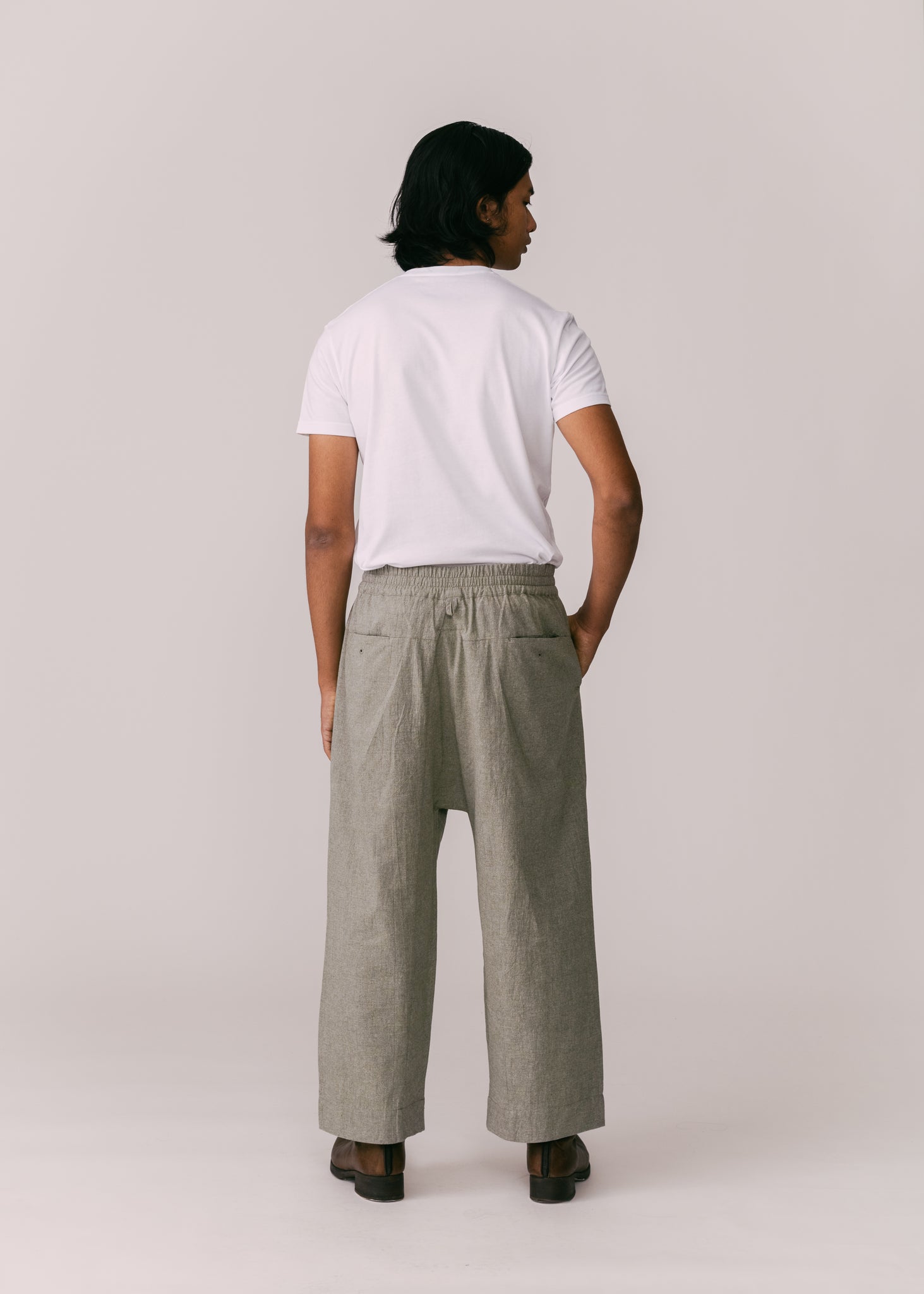 Unisex: Tahan Panelled Pants (Olive)