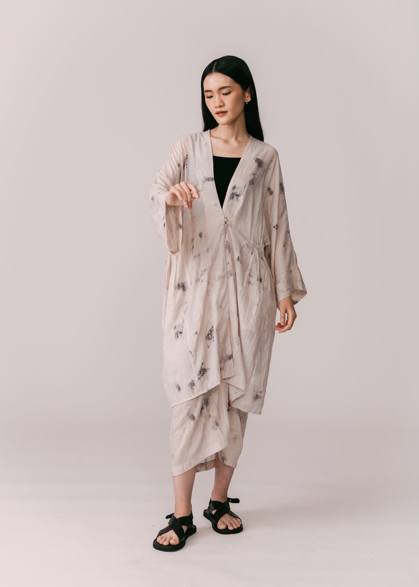 Women: Cambah Knot Sarung (Grey Tie Dye)