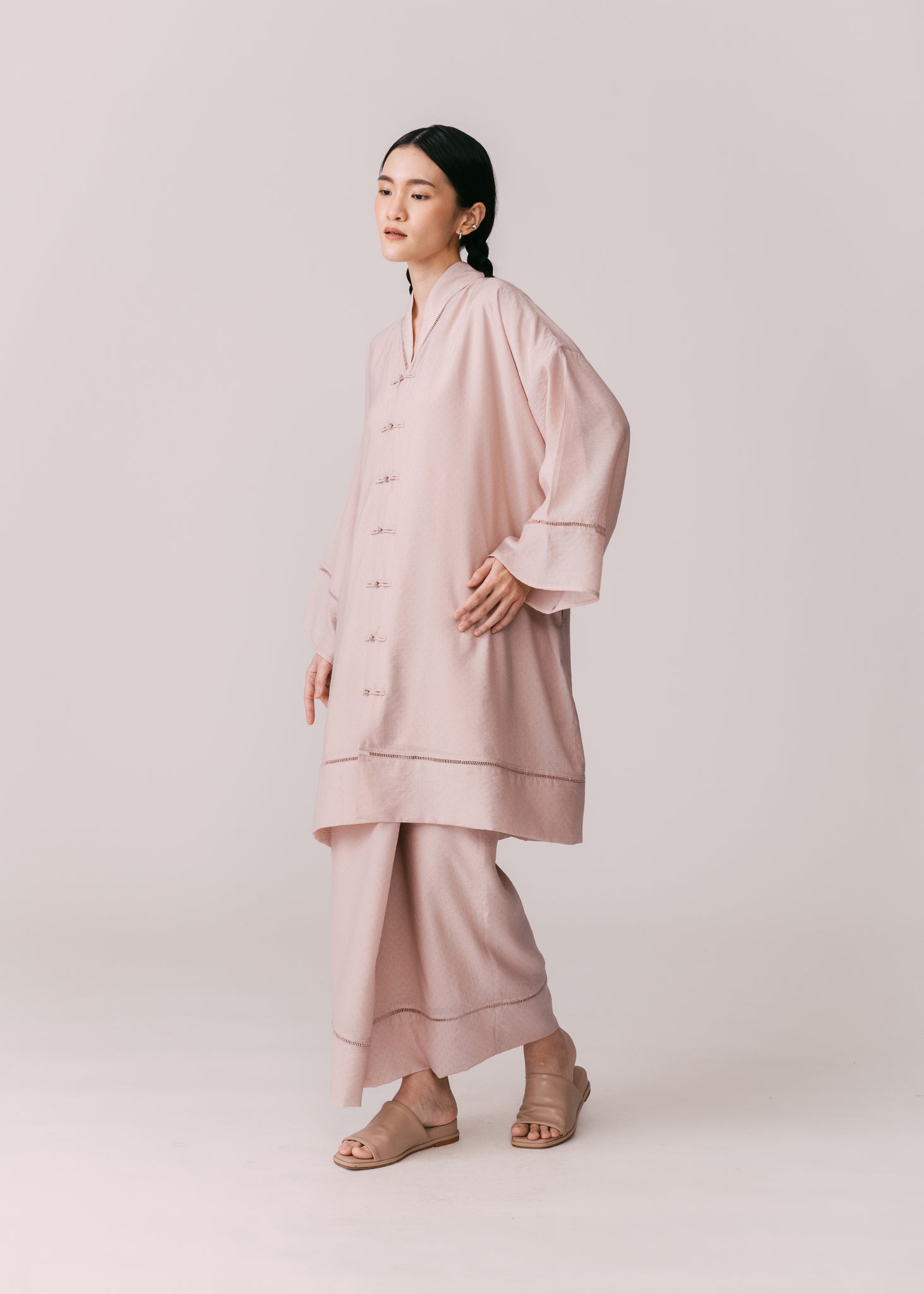 Women: Tumboh Loose Kebarung (Dusty Pink)