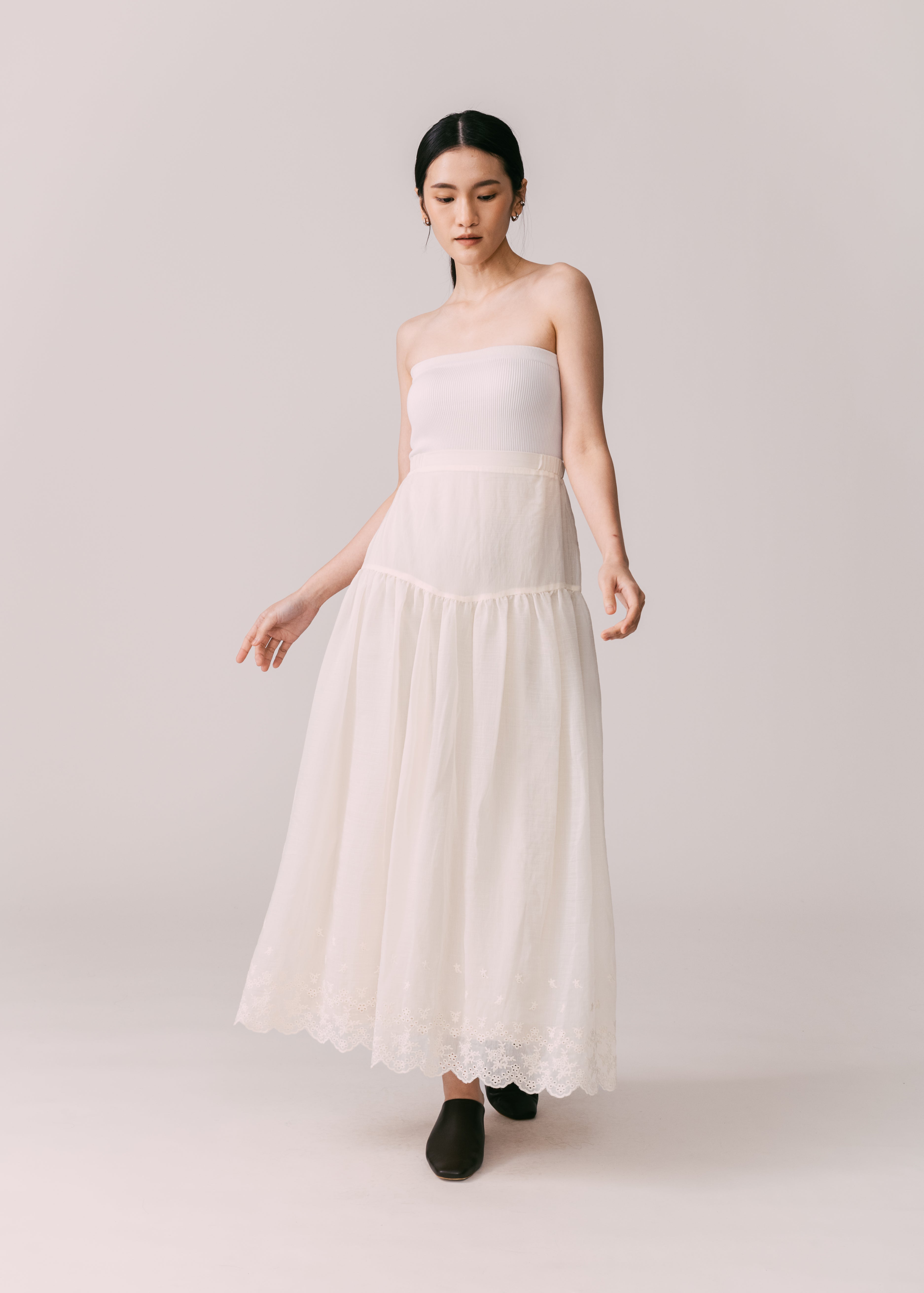 Women: Terbit Gathered Sarung (Beige)