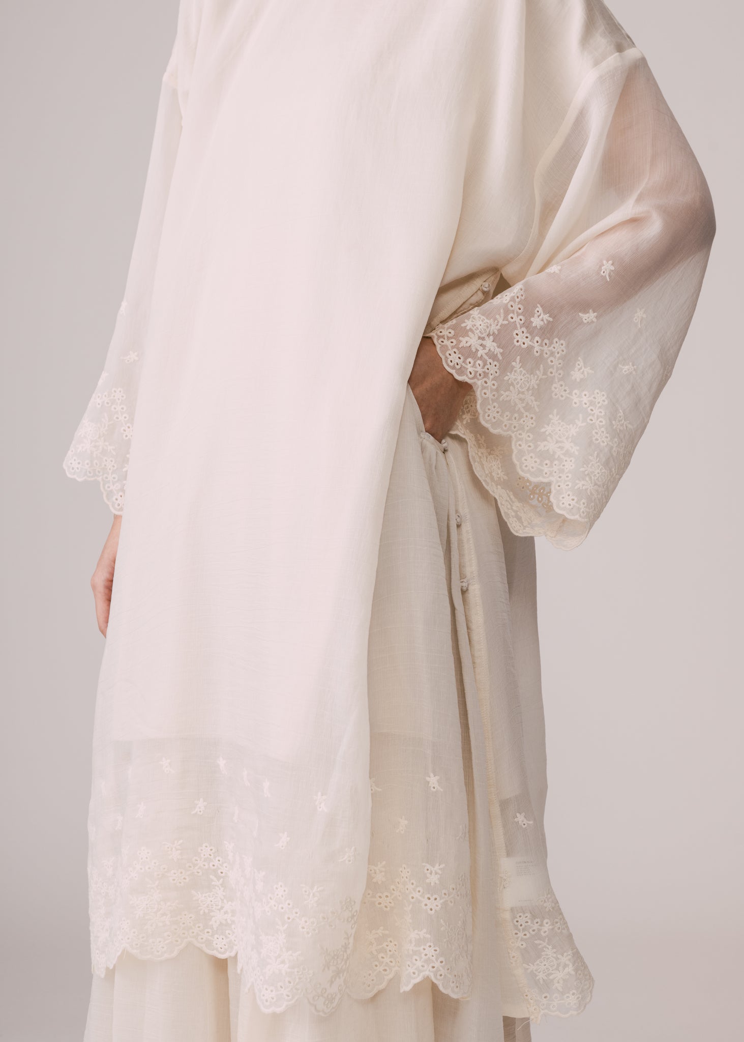 Women: Terbit Loose Kurung Top (Beige)