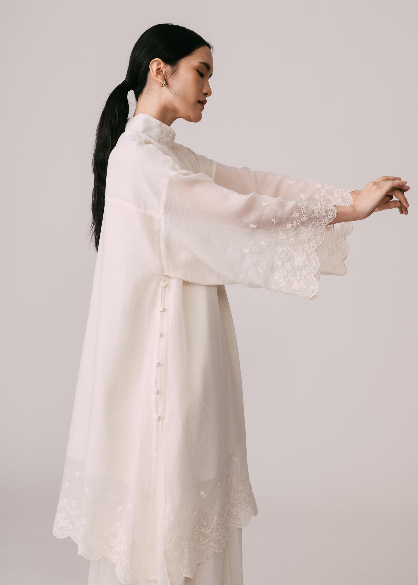 Women: Terbit Loose Kurung Top (Beige)